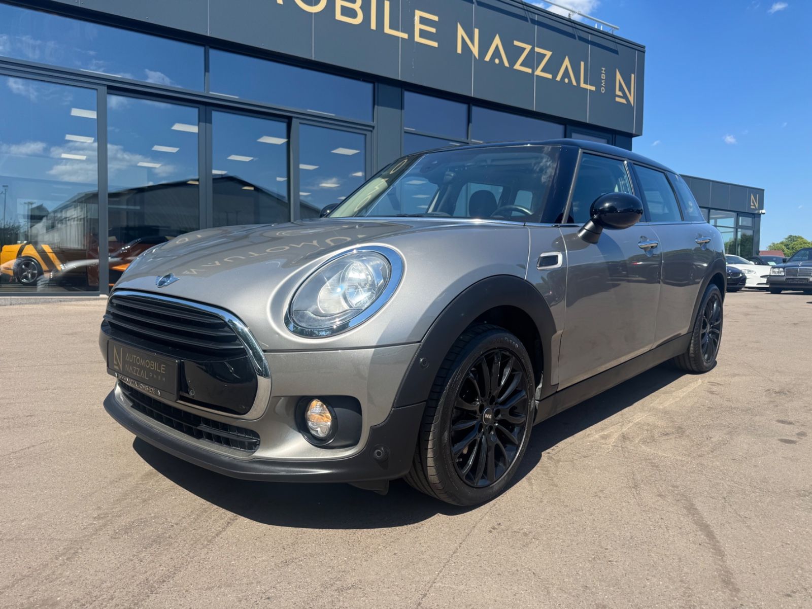 Fahrzeugabbildung MINI COOPER CLUBMANN *AUTOMATIK*PDC*NAVI*EURO 6*