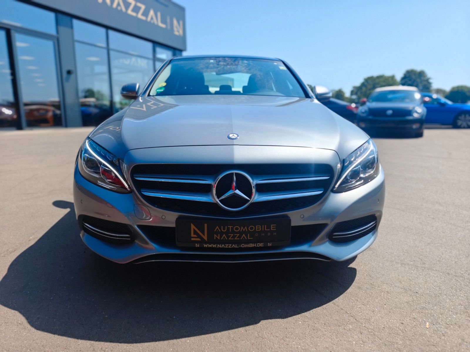 Fahrzeugabbildung Mercedes-Benz C 220d BT LIM.*AUT.*AVANTGARDE*KAMERA*KLIMAAUTO.