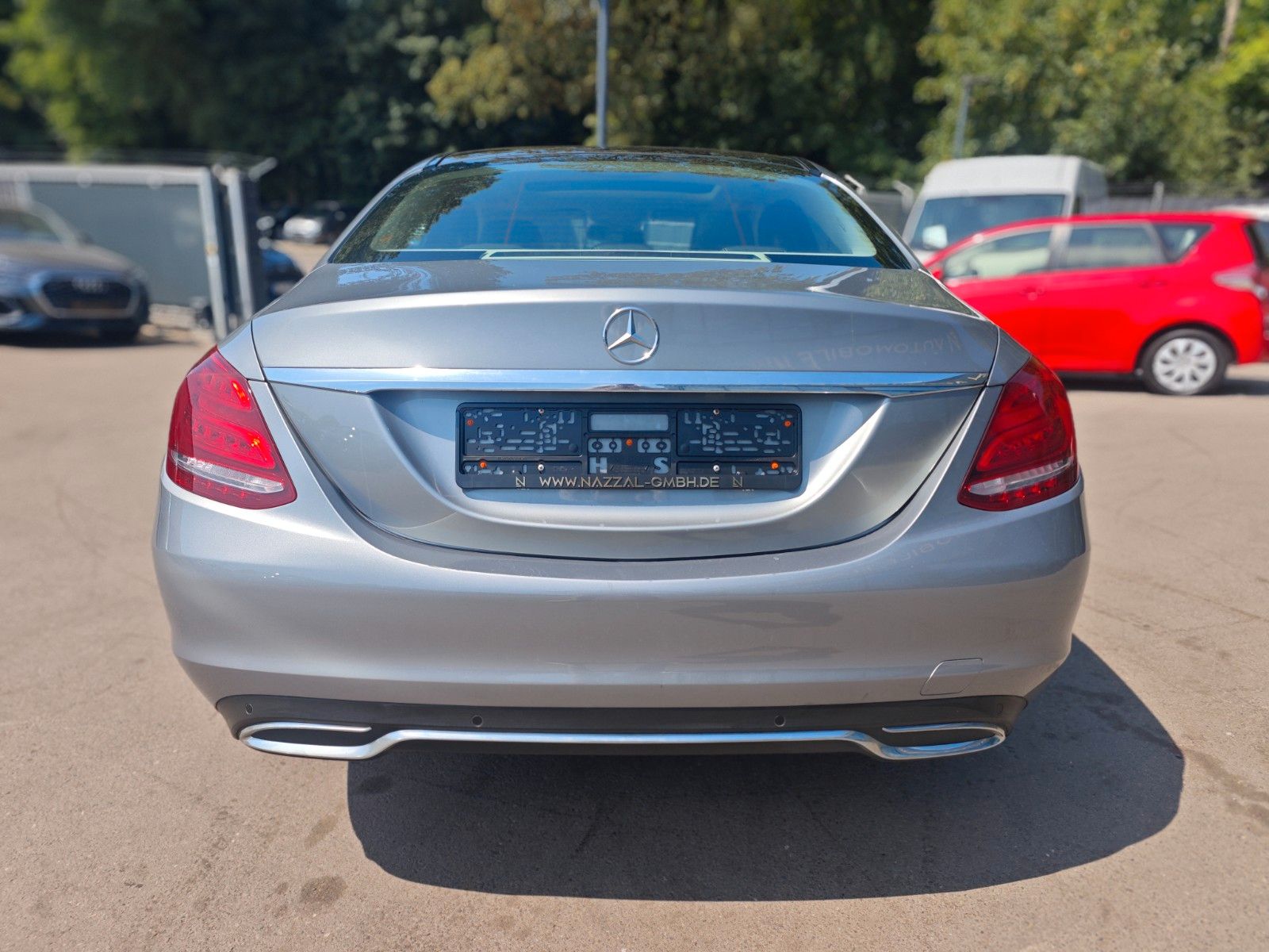 Fahrzeugabbildung Mercedes-Benz C 220d BT LIM.*AUT.*AVANTGARDE*KAMERA*KLIMAAUTO.