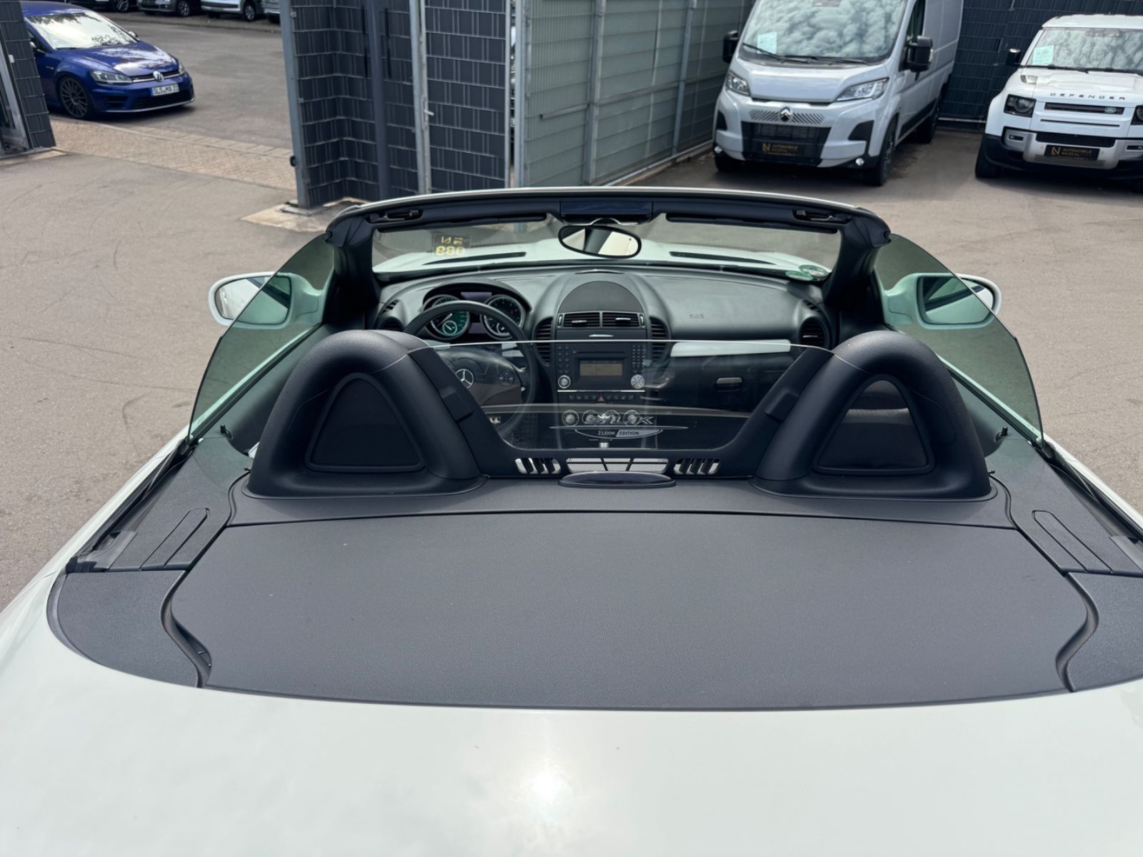 Fahrzeugabbildung Mercedes-Benz SLK 200 K LIMITED EDITION *2LOOK EDITION*DESIGNO