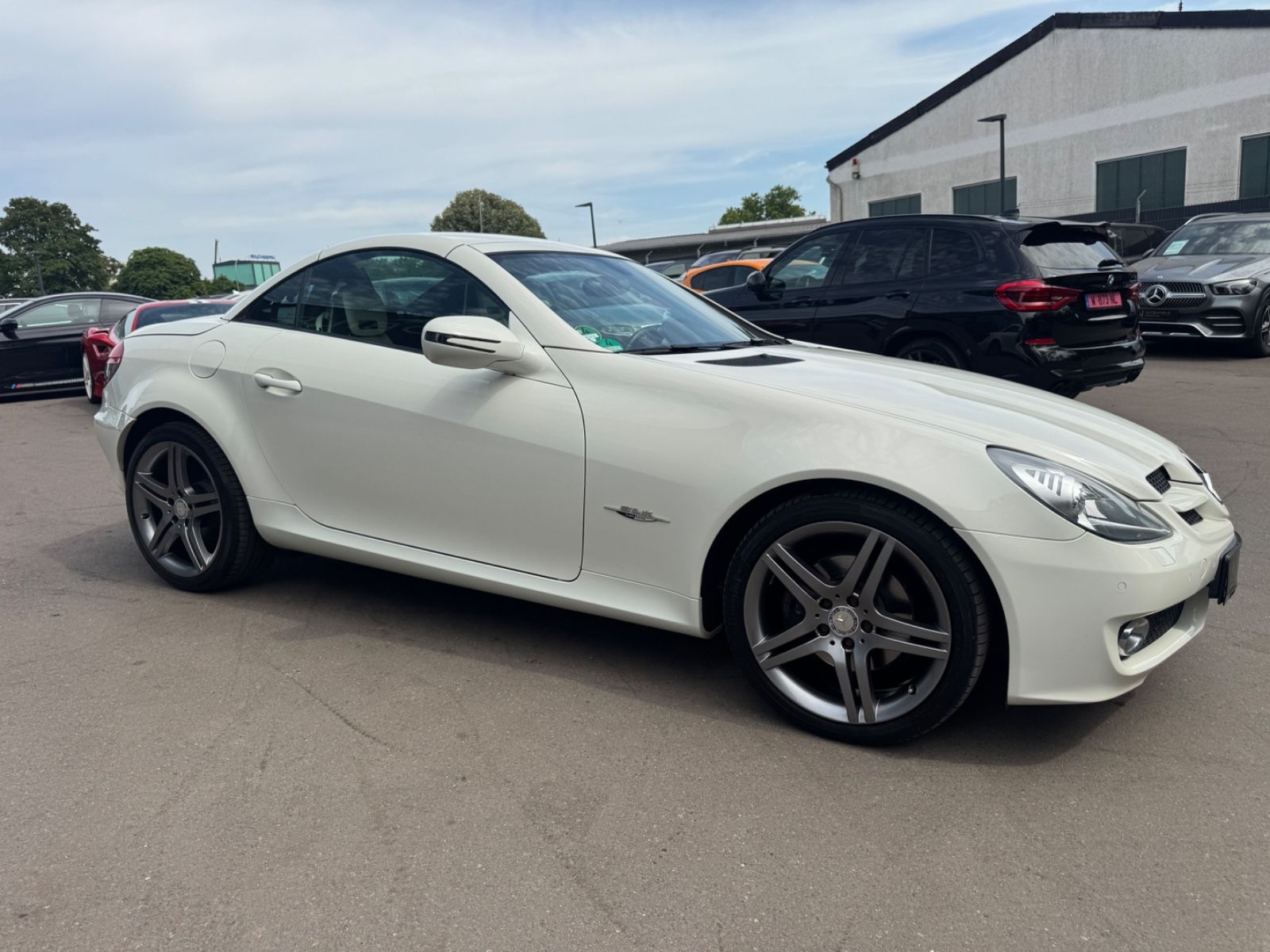 Fahrzeugabbildung Mercedes-Benz SLK 200 K LIMITED EDITION *2LOOK EDITION*DESIGNO