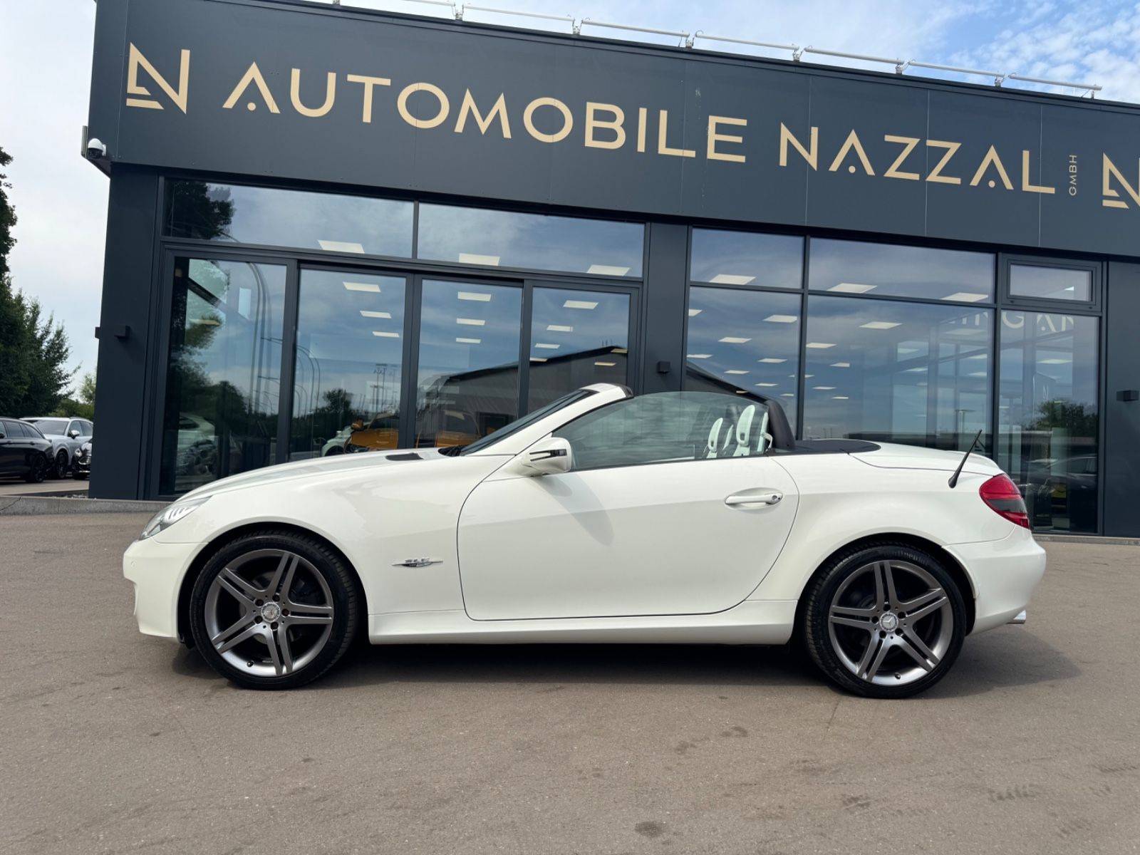Fahrzeugabbildung Mercedes-Benz SLK 200 K LIMITED EDITION *2LOOK EDITION*DESIGNO