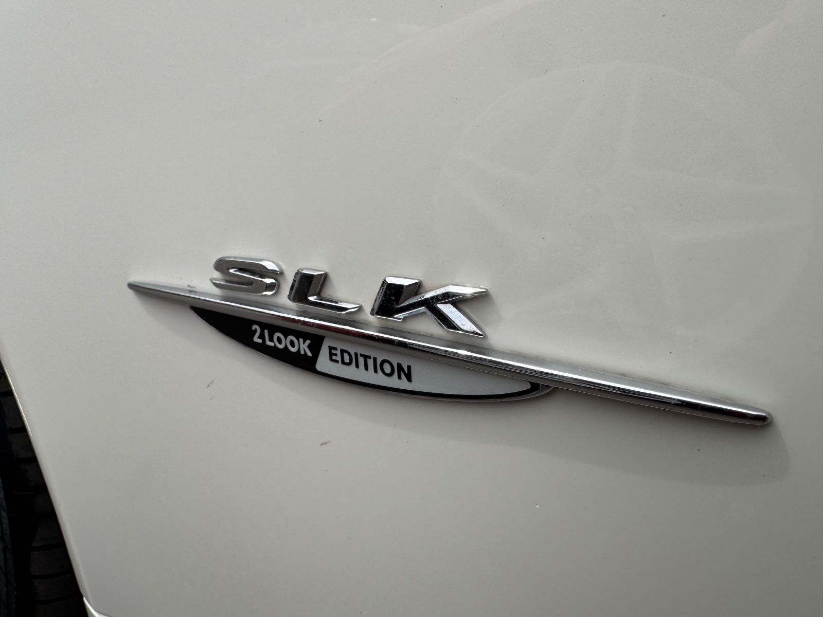 Fahrzeugabbildung Mercedes-Benz SLK 200 K LIMITED EDITION *2LOOK EDITION*DESIGNO
