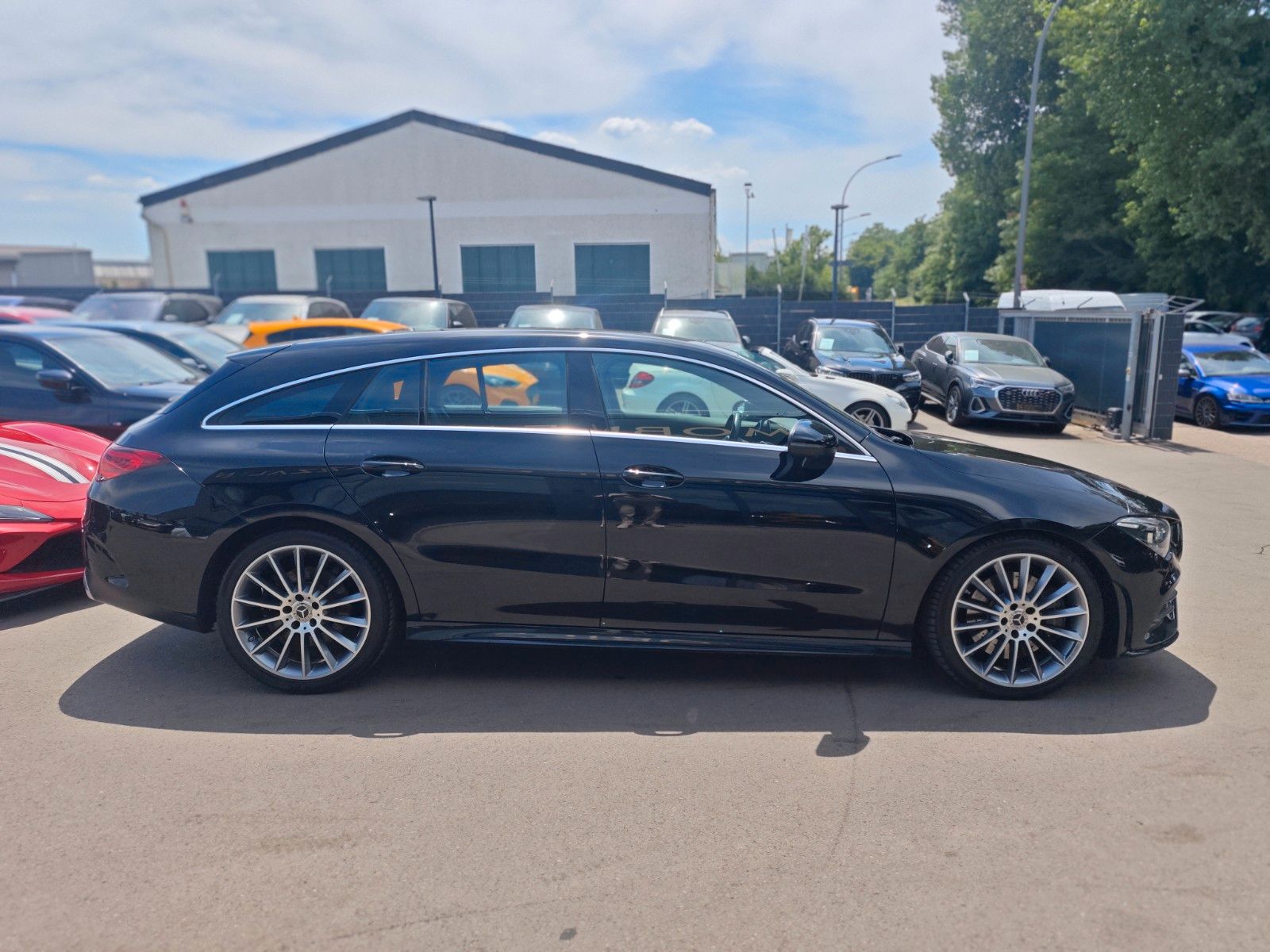 Fahrzeugabbildung Mercedes-Benz CLA SHOOTING BRAKE 250*AMG LINE*KAMERA*NAVI*LED*