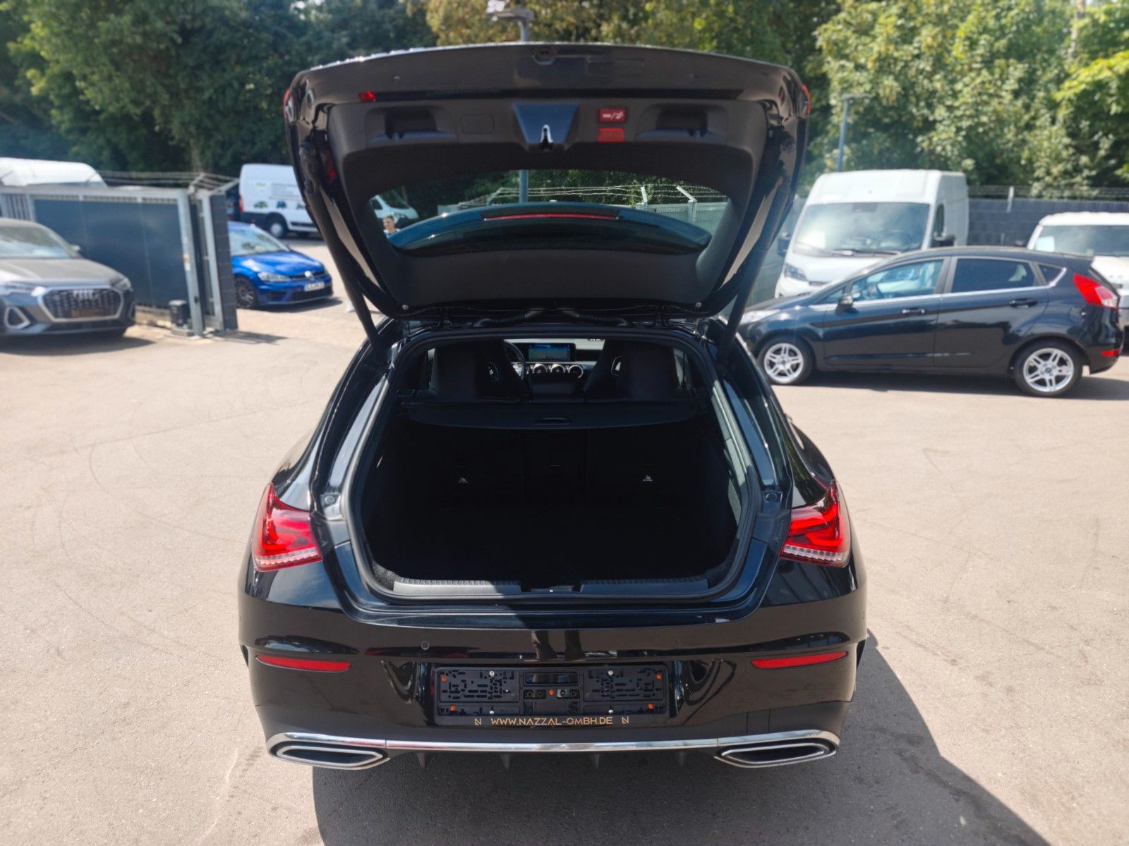 Fahrzeugabbildung Mercedes-Benz CLA SHOOTING BRAKE 250*AMG LINE*KAMERA*NAVI*LED*
