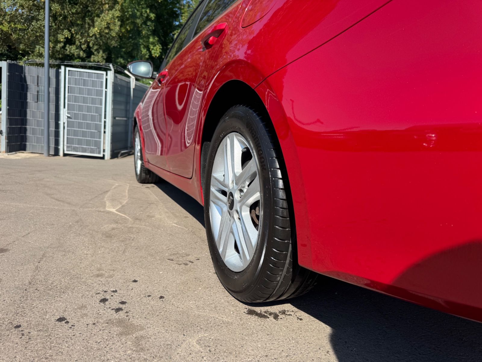 Fahrzeugabbildung Kia CEED 1.4 T-GDI DCT  SPORTW.*LED*NAVI*R-KAMERA*