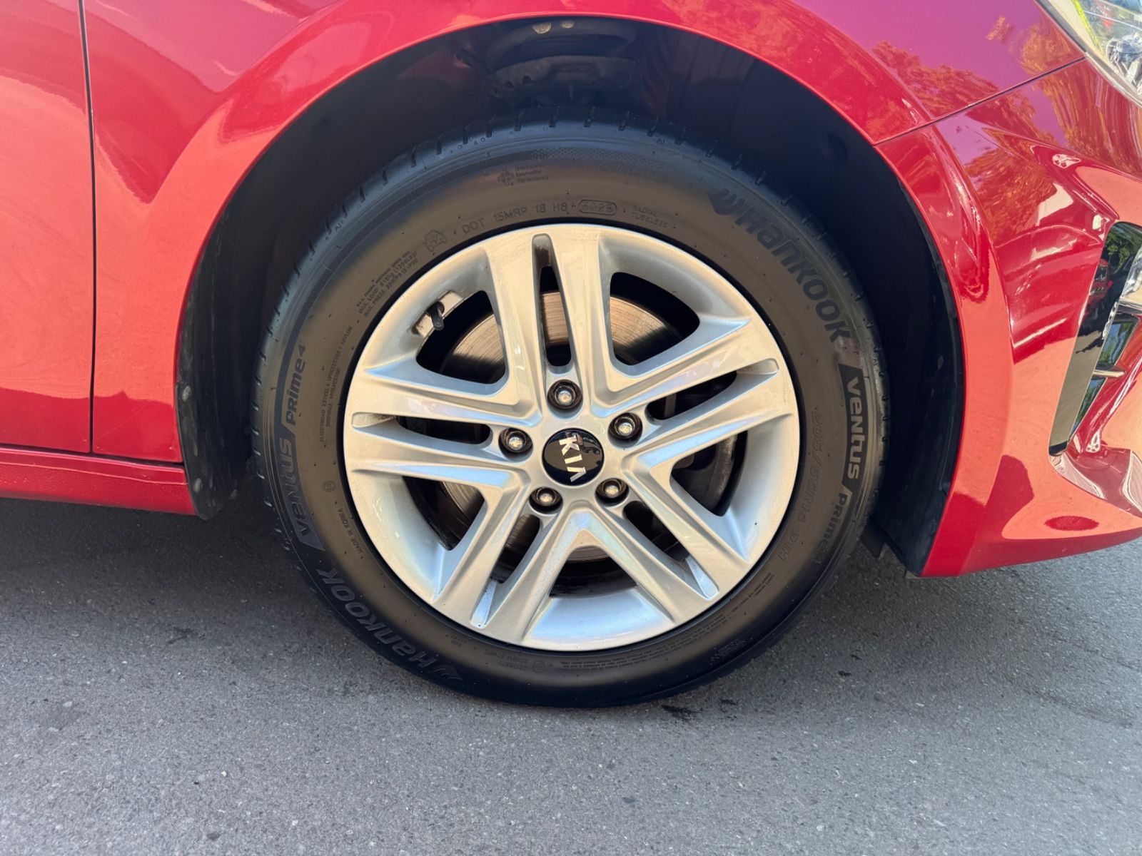 Fahrzeugabbildung Kia CEED 1.4 T-GDI DCT  SPORTW.*LED*NAVI*R-KAMERA*