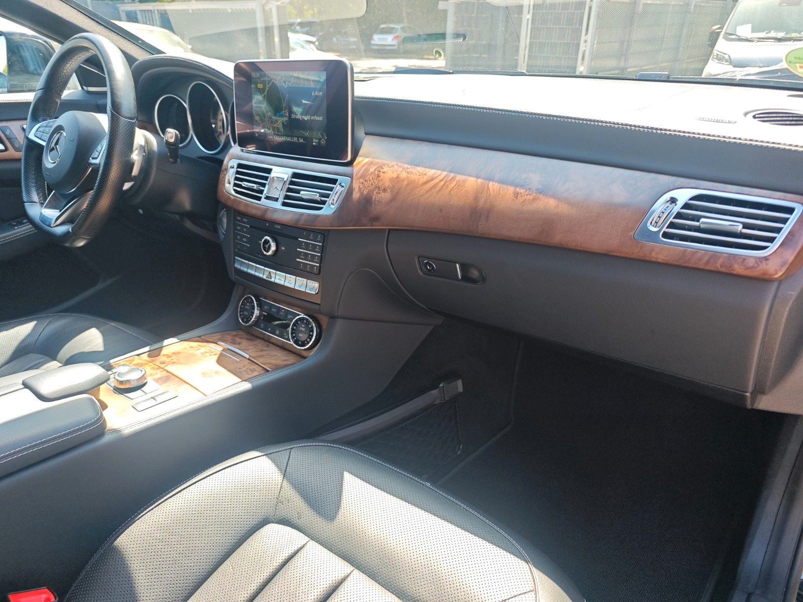 Fahrzeugabbildung Mercedes-Benz CLS500 SB AMG-LINE*AIRMATIC*DISTRONIC*H&K*LED*