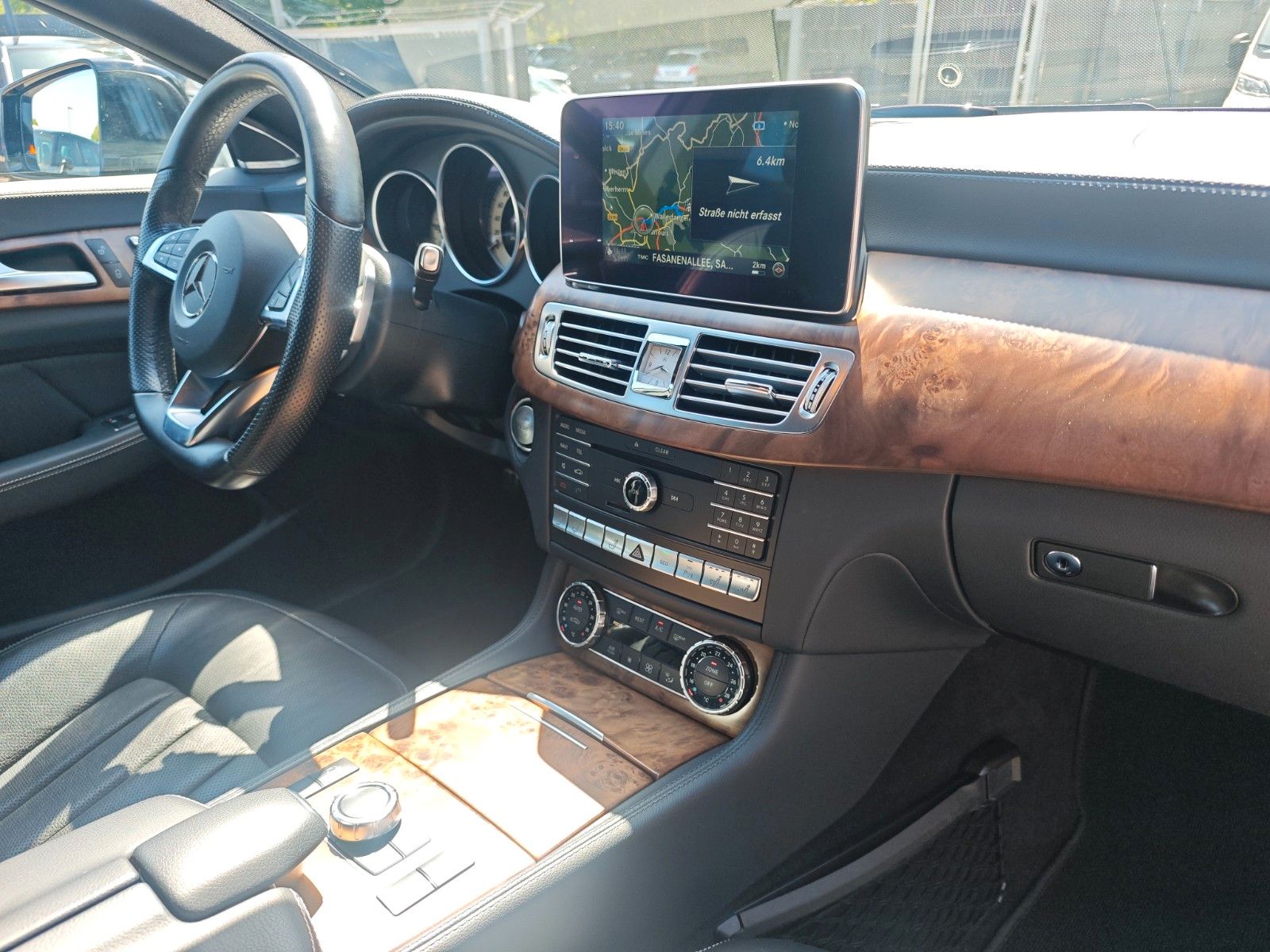 Fahrzeugabbildung Mercedes-Benz CLS500 SB AMG-LINE*AIRMATIC*DISTRONIC*H&K*LED*