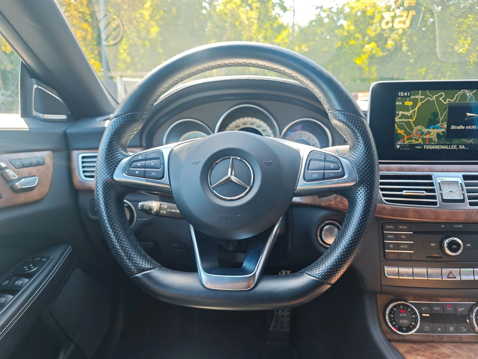 Fahrzeugabbildung Mercedes-Benz CLS500 SB AMG-LINE*AIRMATIC*DISTRONIC*H&K*LED*