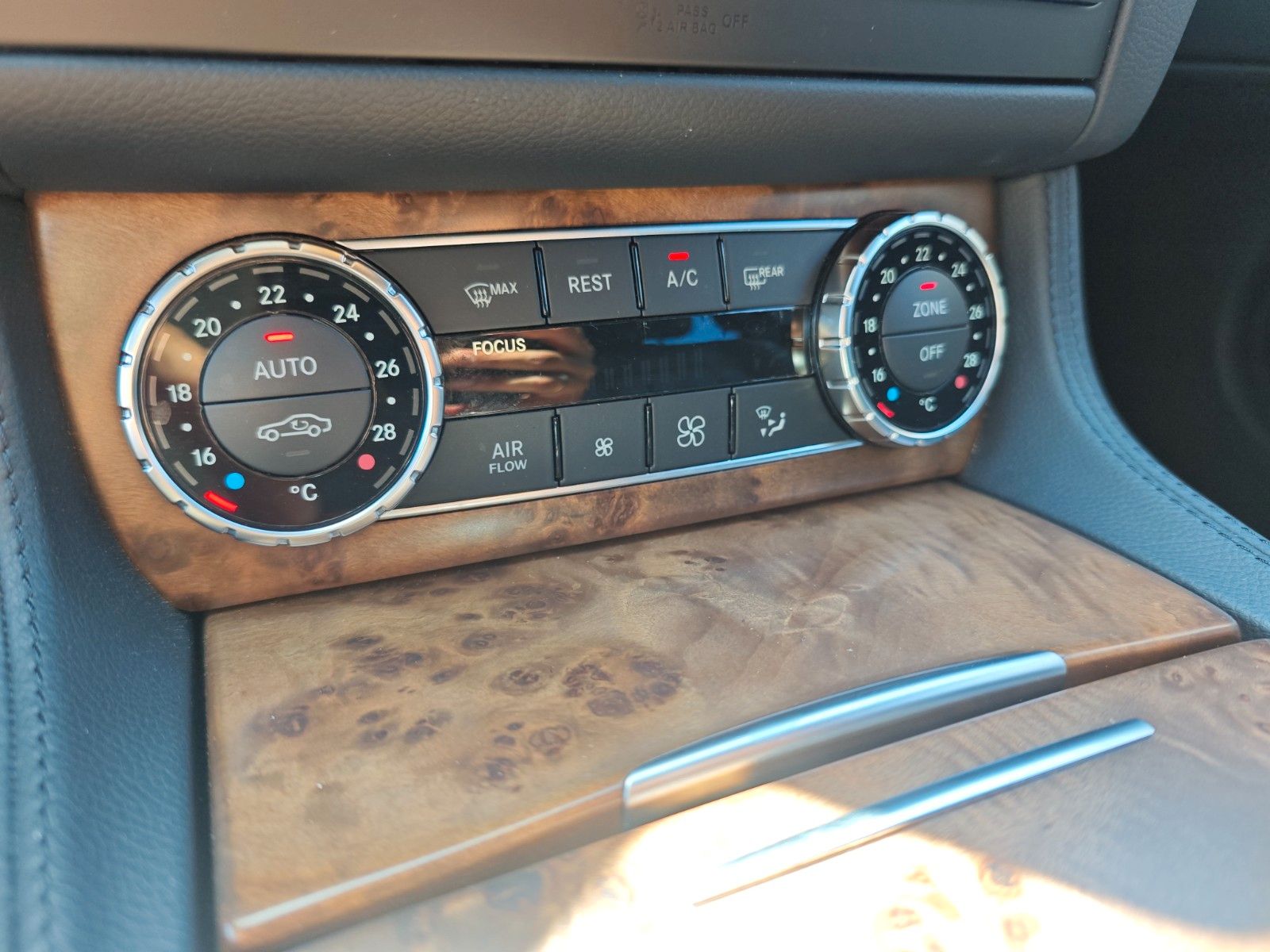 Fahrzeugabbildung Mercedes-Benz CLS500 SB AMG-LINE*AIRMATIC*DISTRONIC*H&K*LED*