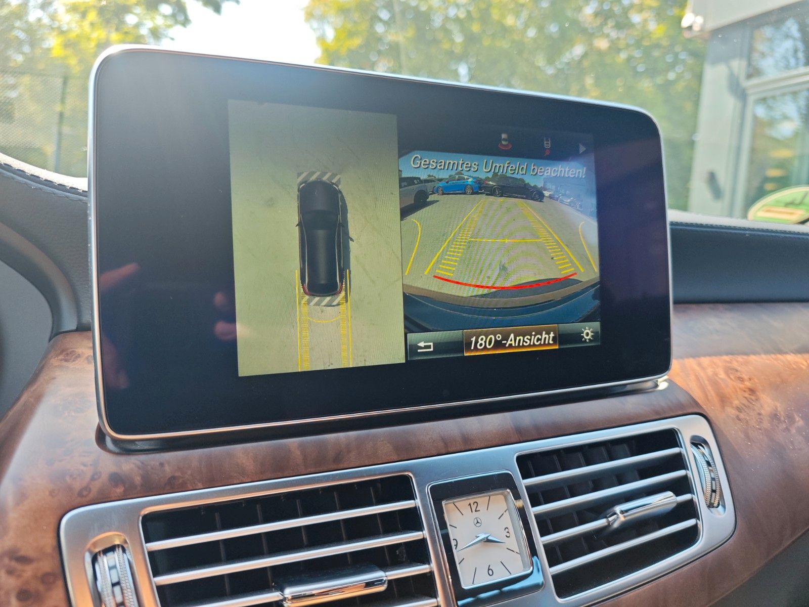 Fahrzeugabbildung Mercedes-Benz CLS500 SB AMG-LINE*AIRMATIC*DISTRONIC*H&K*LED*