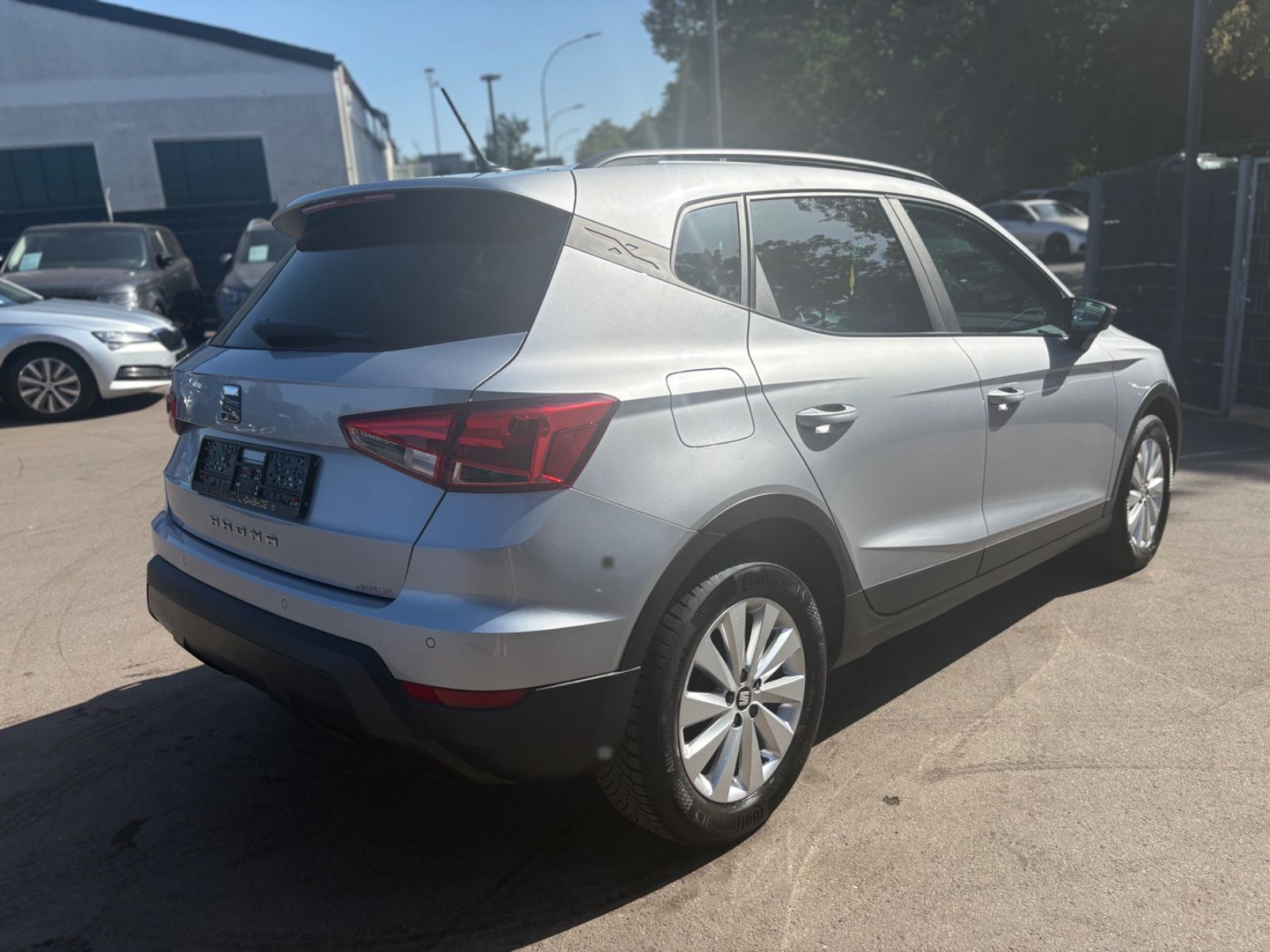 Fahrzeugabbildung SEAT ARONA STYLE *NAVI*PDC*TEMPOMAT*
