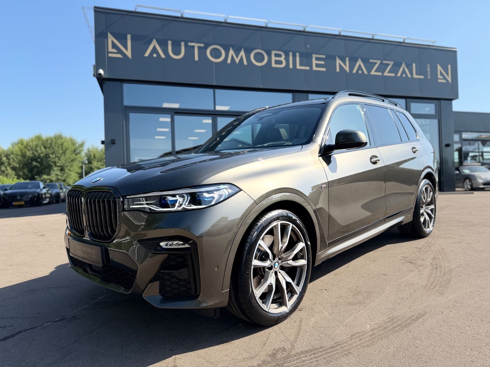BMW X7 M50*6 SEATS*LASER*SKY-LOUNGE*6X SHZ*SOFT*22.Z
