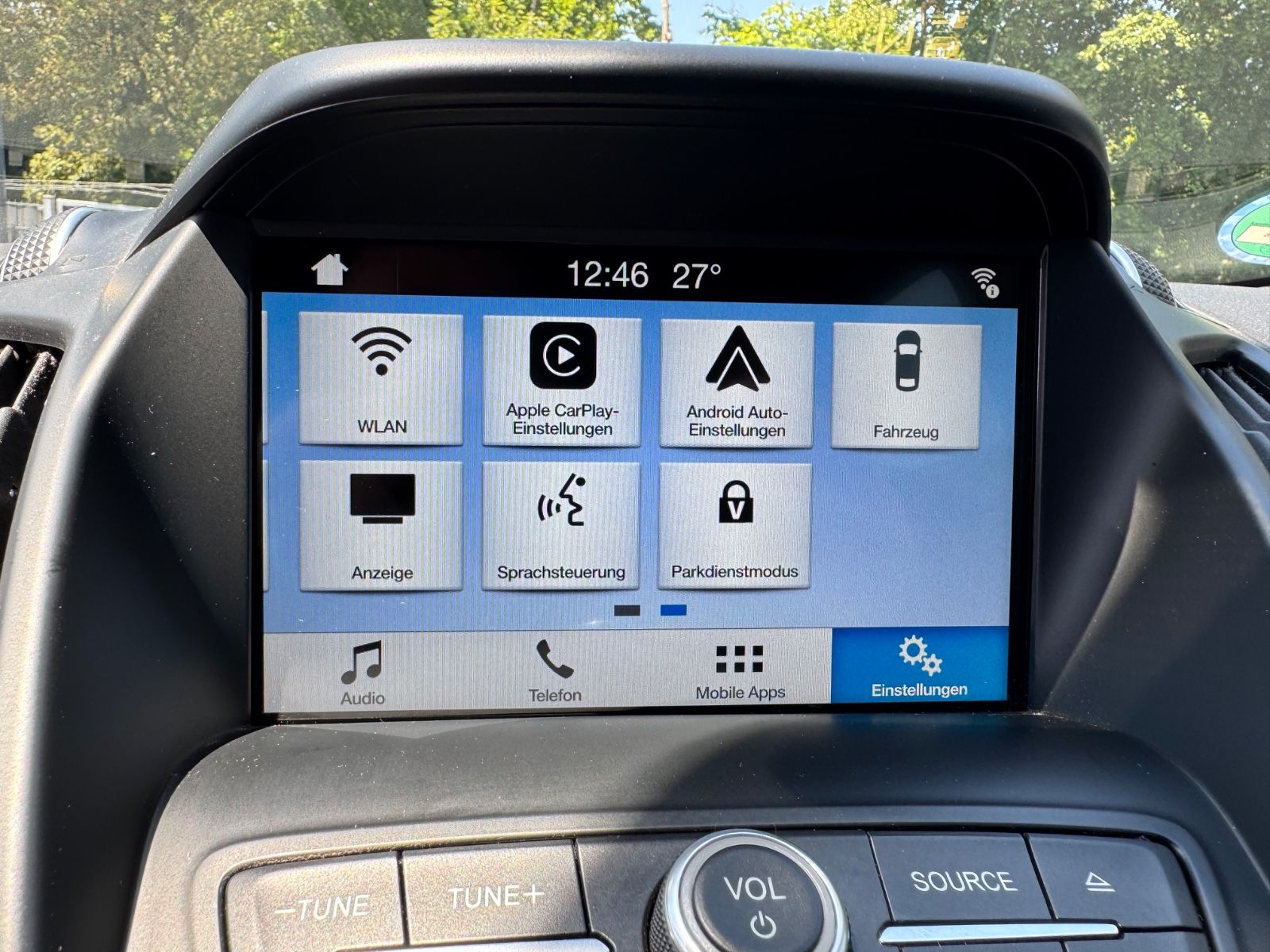 Fahrzeugabbildung Ford KUGA ST-LINE*KLIMA*R.KAMERA*19 ZOLL*WINTERPAKET*