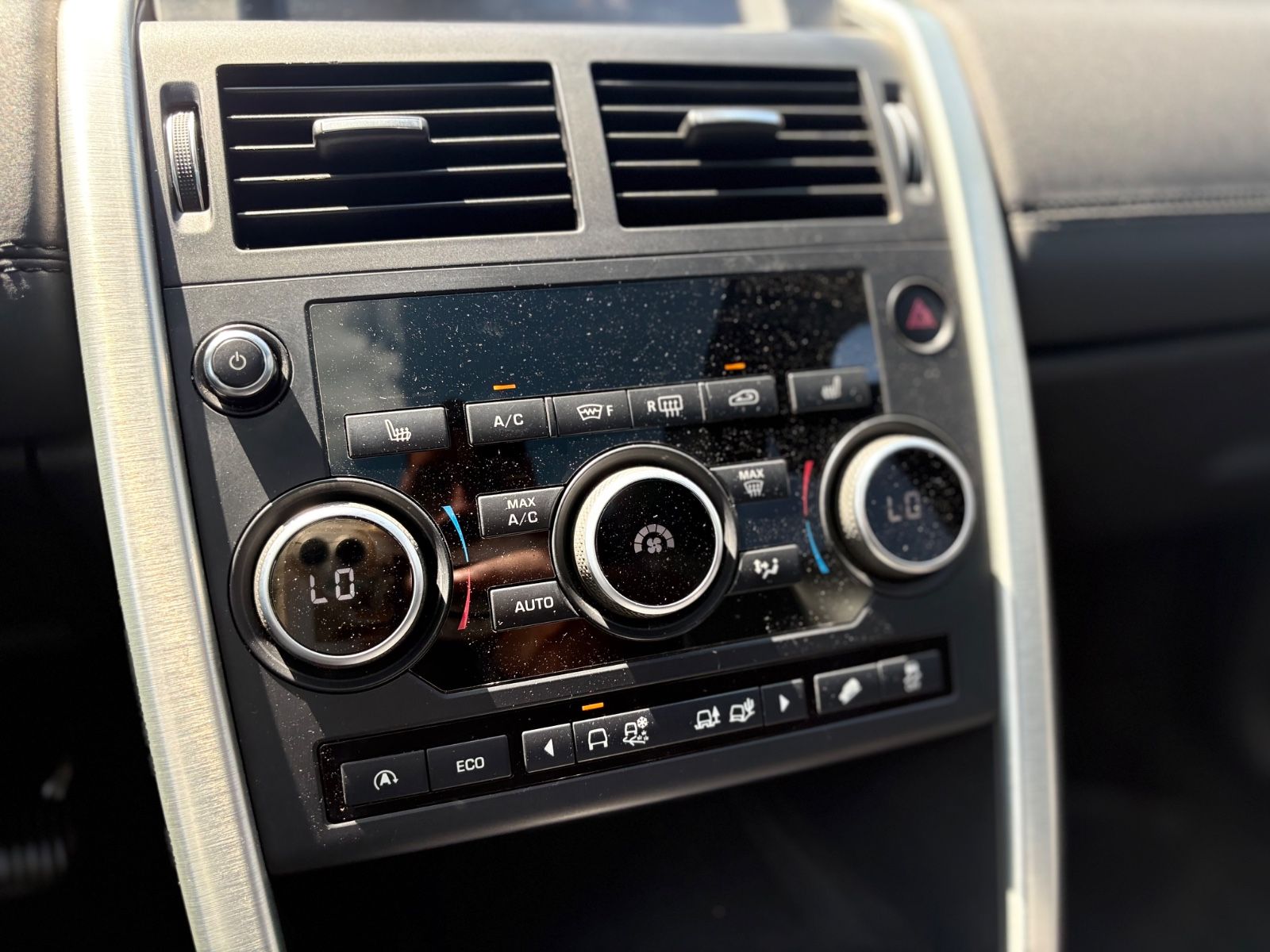 Fahrzeugabbildung Land Rover DISCOVERY SPORT HSE *PANO*LEDER*MERIDIAN*