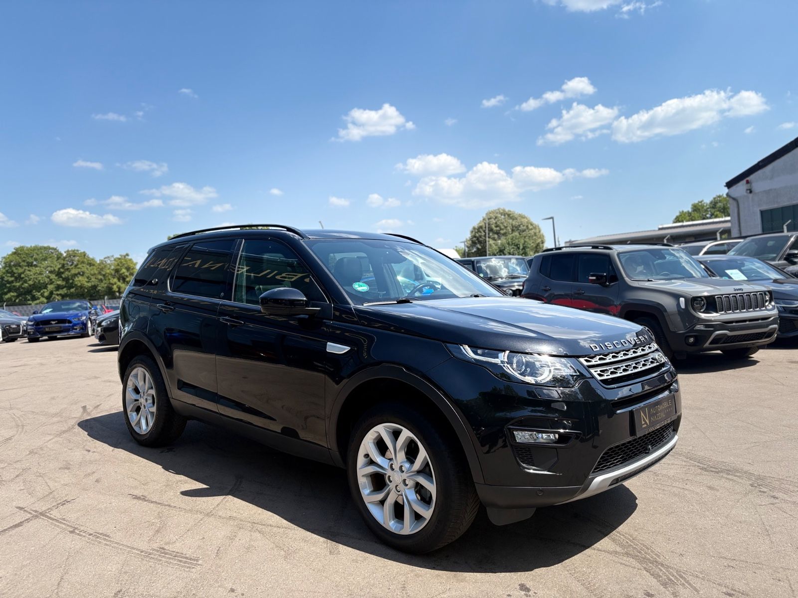 Fahrzeugabbildung Land Rover DISCOVERY SPORT HSE *PANO*LEDER*MERIDIAN*