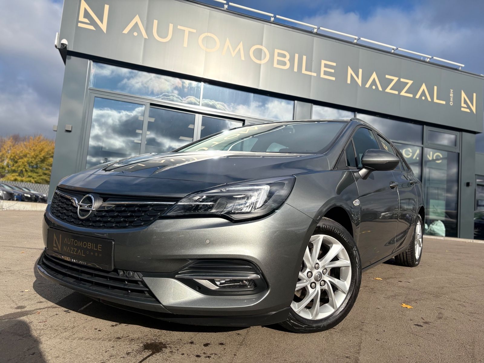 Fahrzeugabbildung Opel ASTRA K SPORTS TOURER EDITION*AUT*PDC*NAVI*1.HD*