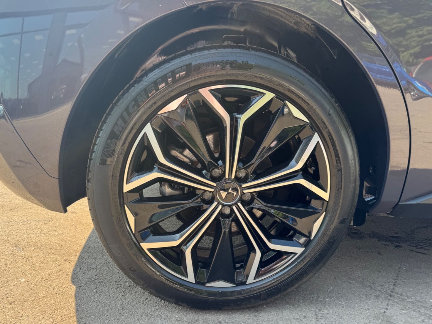 Fahrzeugabbildung DS Automobiles DS4 E-TENSE ÉTOILE ALCANTARA *LED*NAVI*ASSIST*