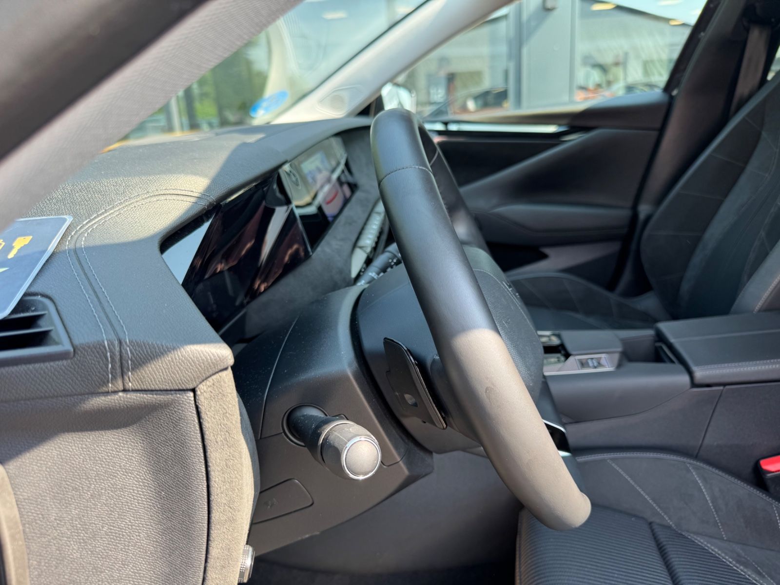 Fahrzeugabbildung DS Automobiles DS4 E-TENSE ÉTOILE ALCANTARA *LED*NAVI*ASSIST*