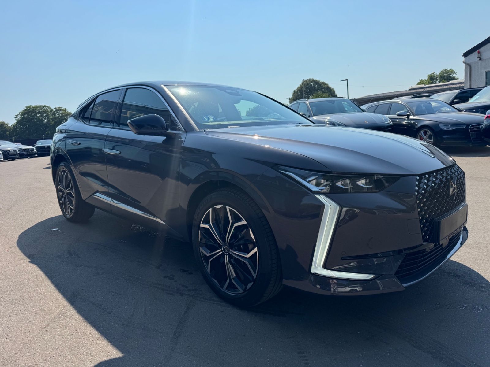 Fahrzeugabbildung DS Automobiles DS4 E-TENSE ÉTOILE ALCANTARA *LED*NAVI*ASSIST*