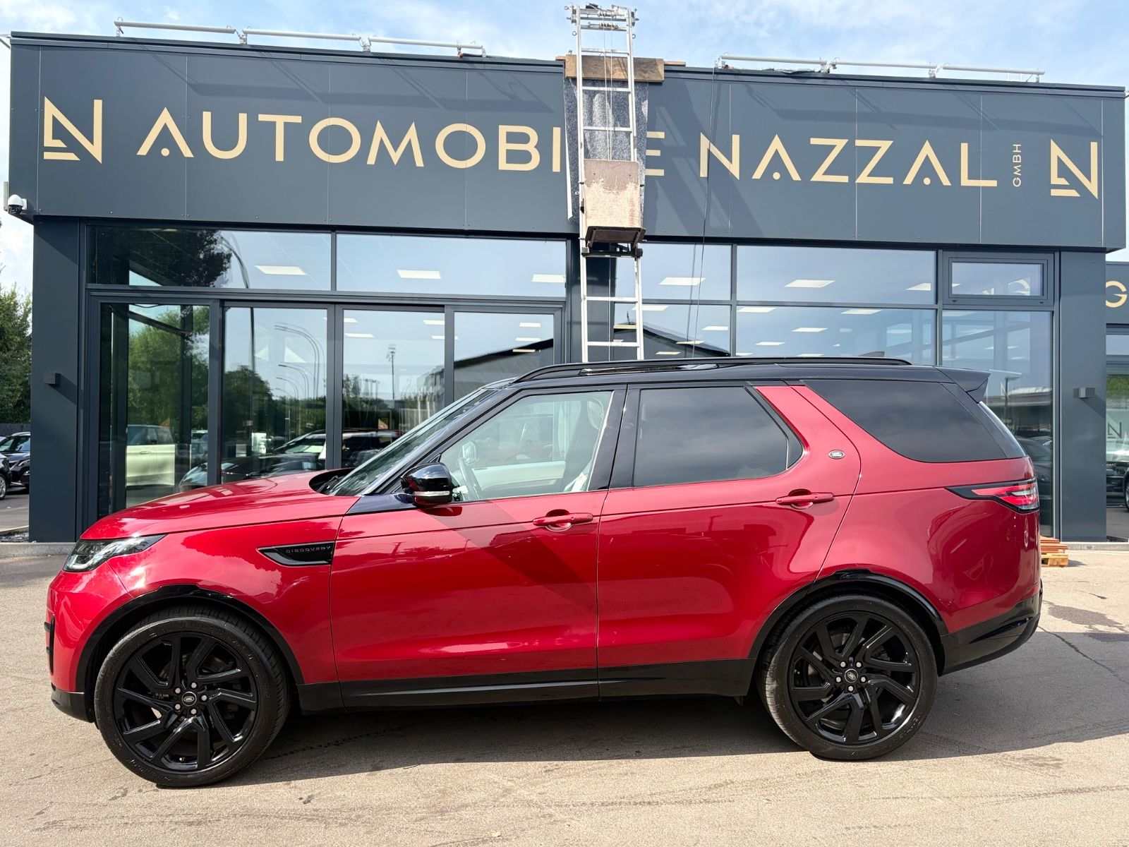 Fahrzeugabbildung Land Rover DISCOVERY HSE DYNAMIC*2.HD*LUFT*4X SHZ*7 SITZER*