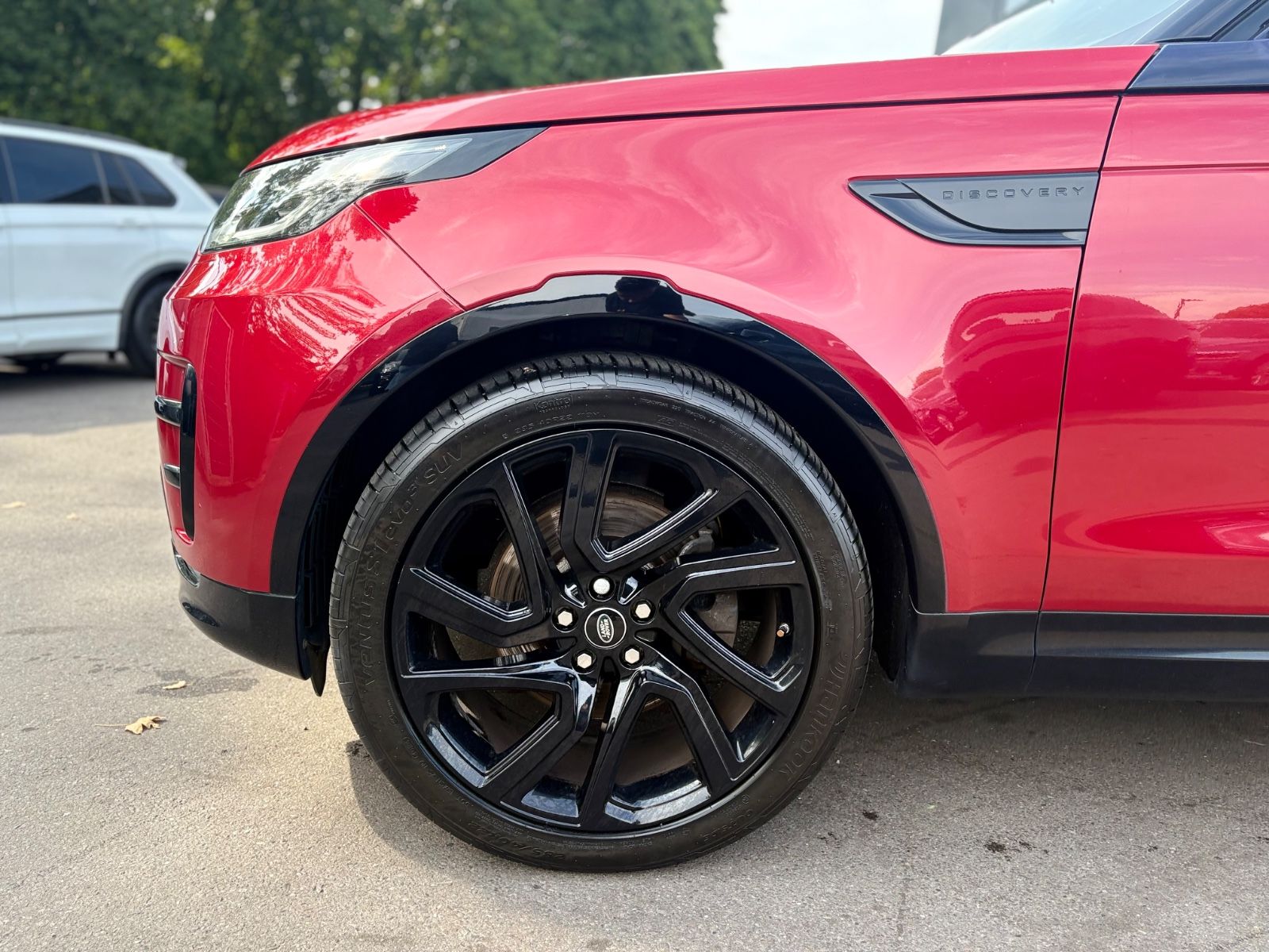 Fahrzeugabbildung Land Rover DISCOVERY HSE DYNAMIC*2.HD*LUFT*4X SHZ*7 SITZER*