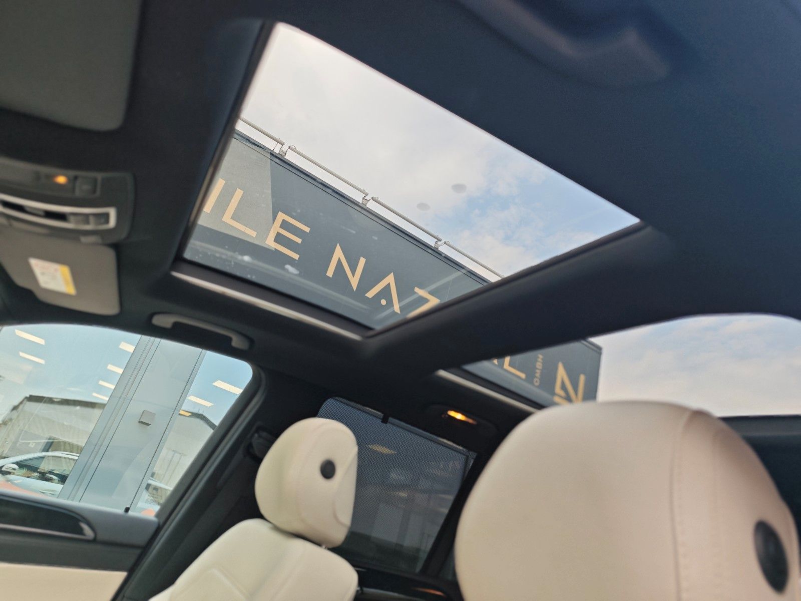 Fahrzeugabbildung Mercedes-Benz GLE 500 4M*AMG-LINE*PANO*H&K*SOFTCLOSE*AIRMATIC*