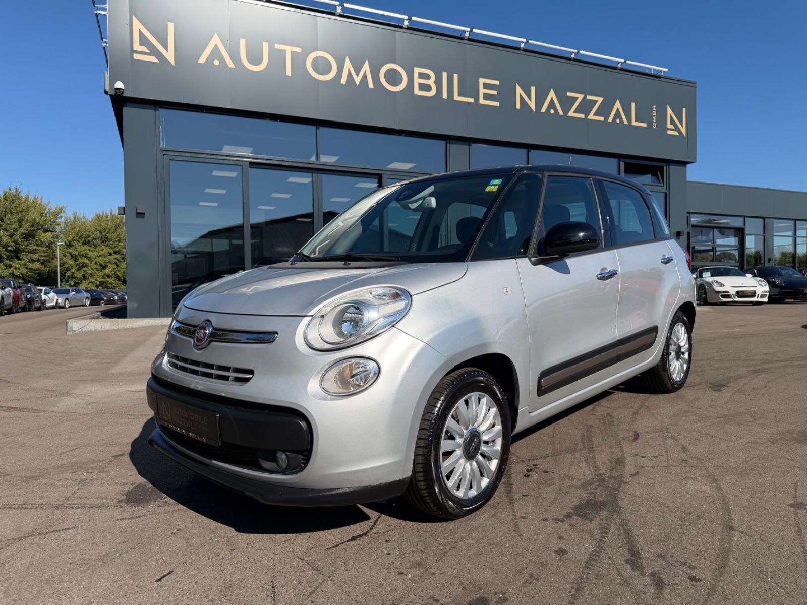 Fiat 500L LOUNGE *NAVI*KAM*PANO*SHZ*ALU*TEILLEDER*