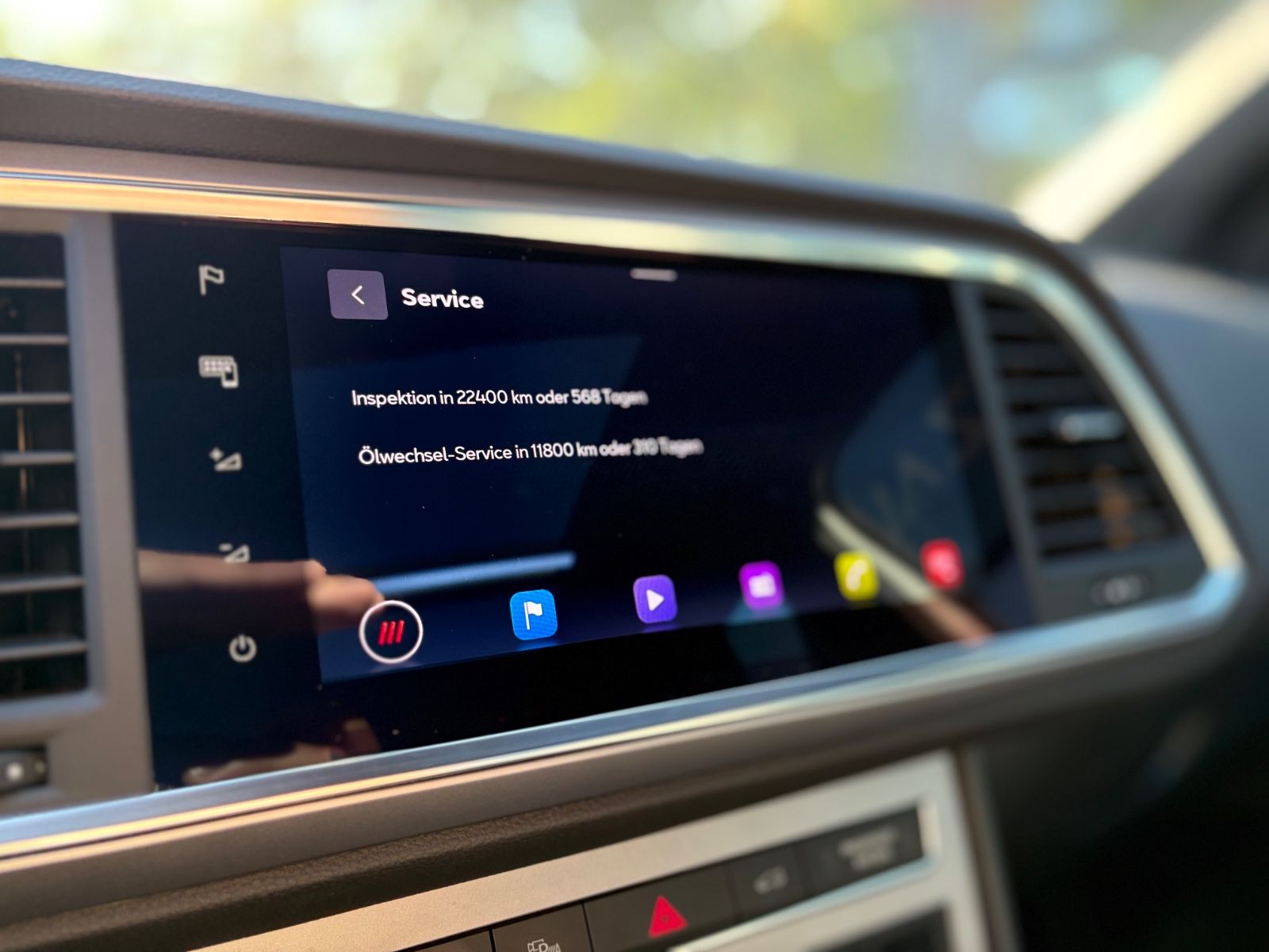 Fahrzeugabbildung SEAT ATECA FR *AUT*LED*NAVI*360°*VIRTUAL*PANO*ASSIST*
