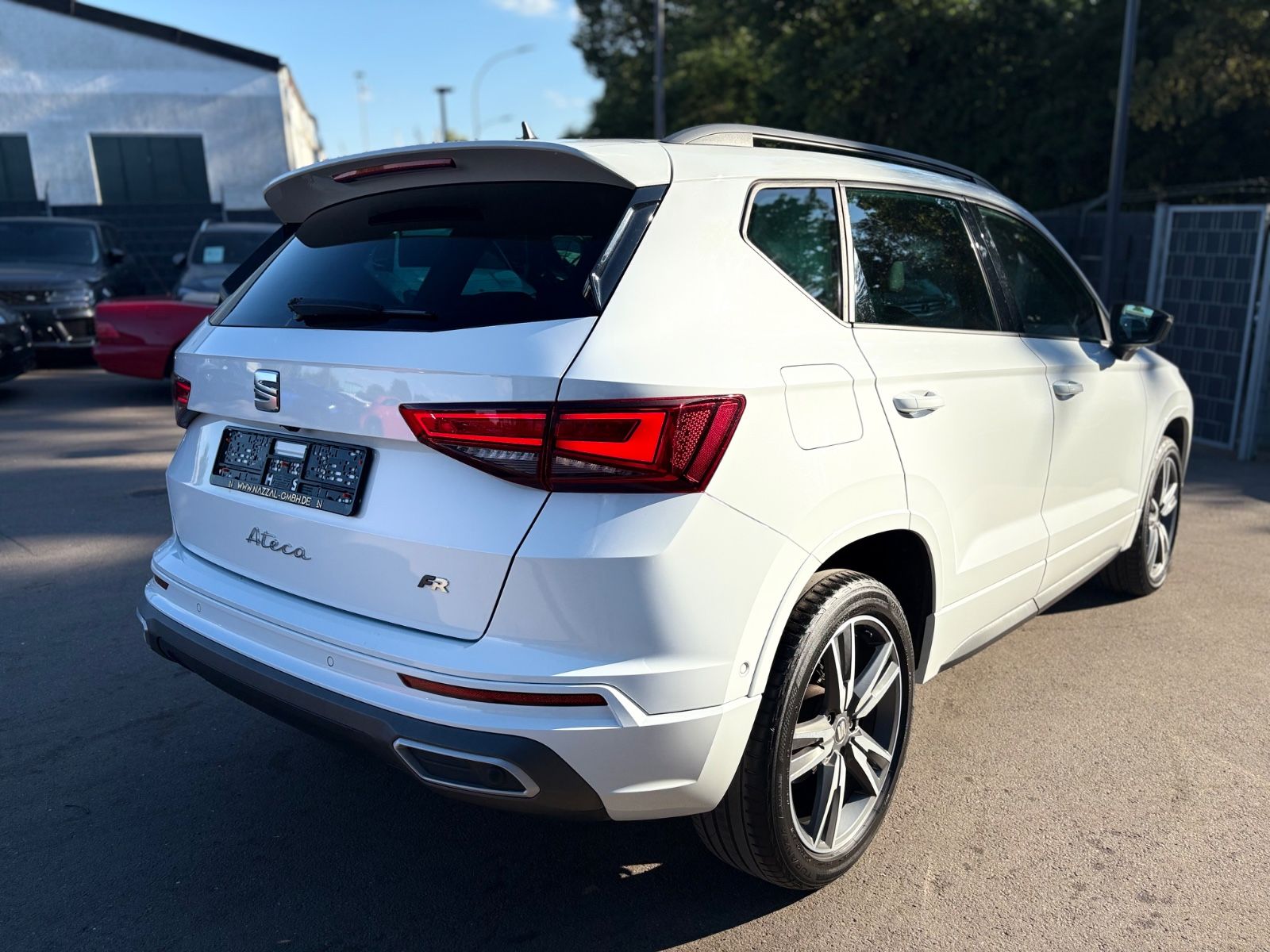 Fahrzeugabbildung SEAT ATECA FR *AUT*LED*NAVI*360°*VIRTUAL*PANO*ASSIST*