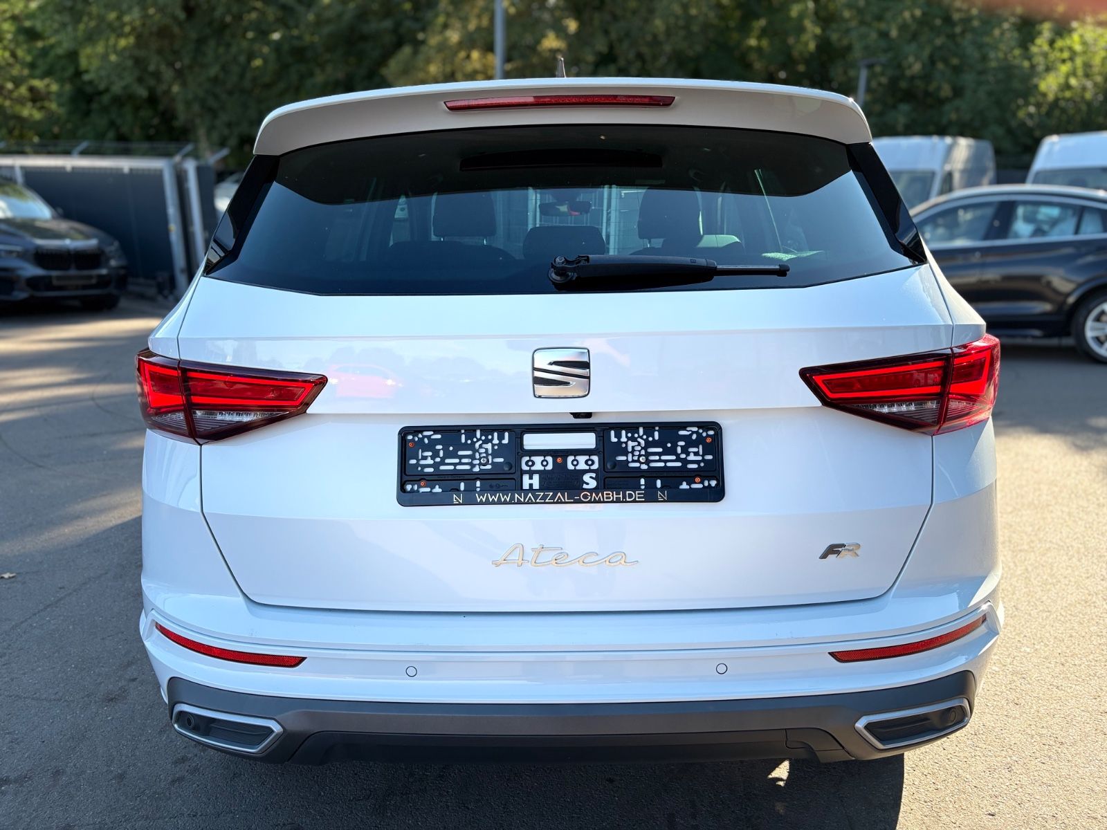 Fahrzeugabbildung SEAT ATECA FR *AUT*LED*NAVI*360°*VIRTUAL*PANO*ASSIST*