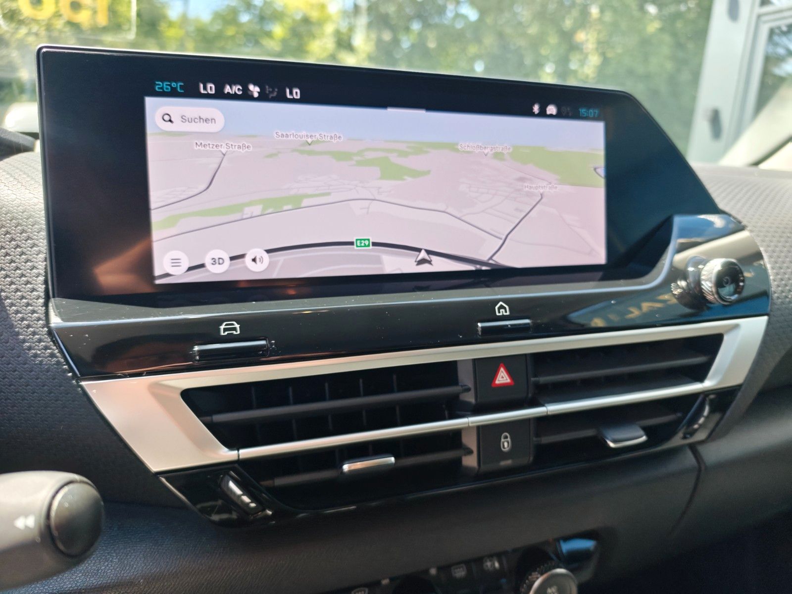 Fahrzeugabbildung Citroën C4 LIM. MAX*NAVI*KLIMAAUTO*KAMERA*