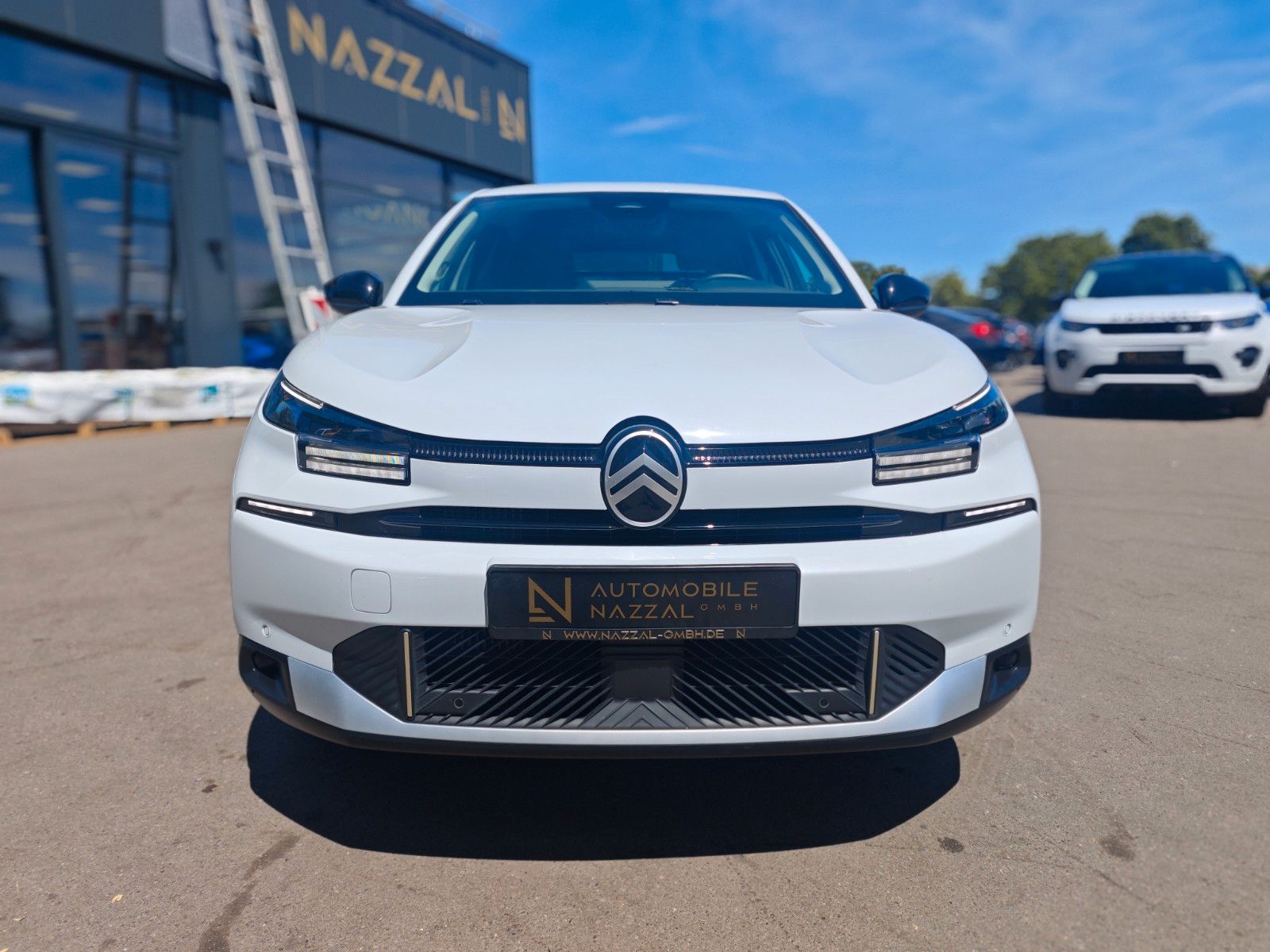 Fahrzeugabbildung Citroën C4 LIM. MAX*NAVI*KLIMAAUTO*KAMERA*