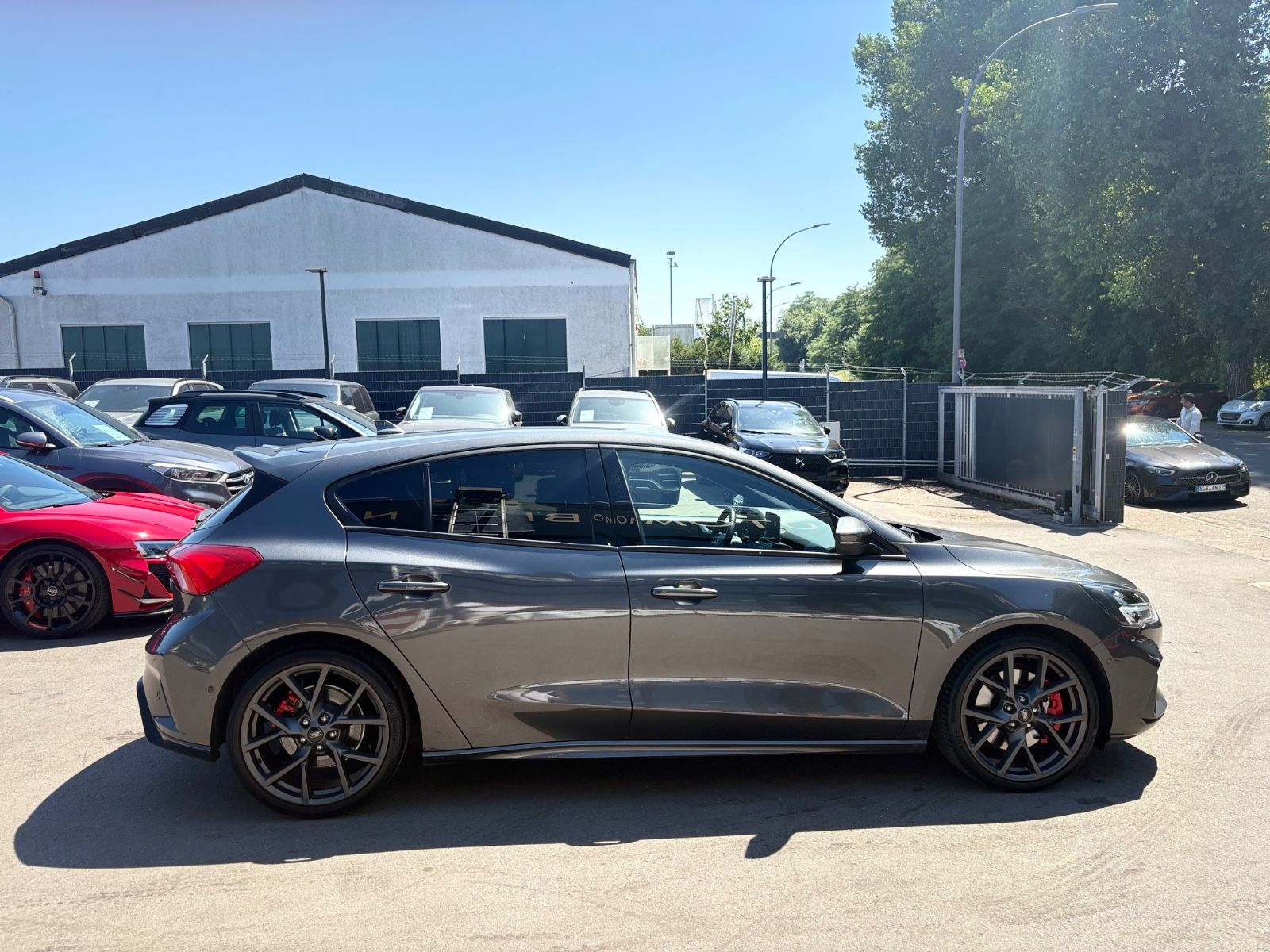 Fahrzeugabbildung Ford FOCUS ST *PERFORMANCE*KAMERA*RECARO*