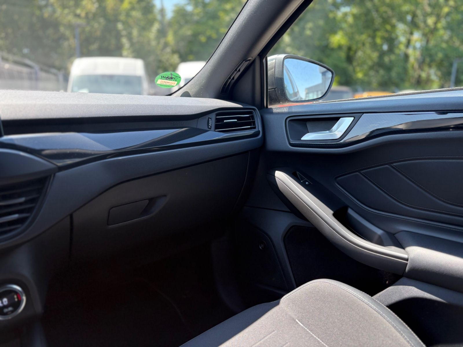 Fahrzeugabbildung Ford FOCUS ST *PERFORMANCE*KAMERA*RECARO*