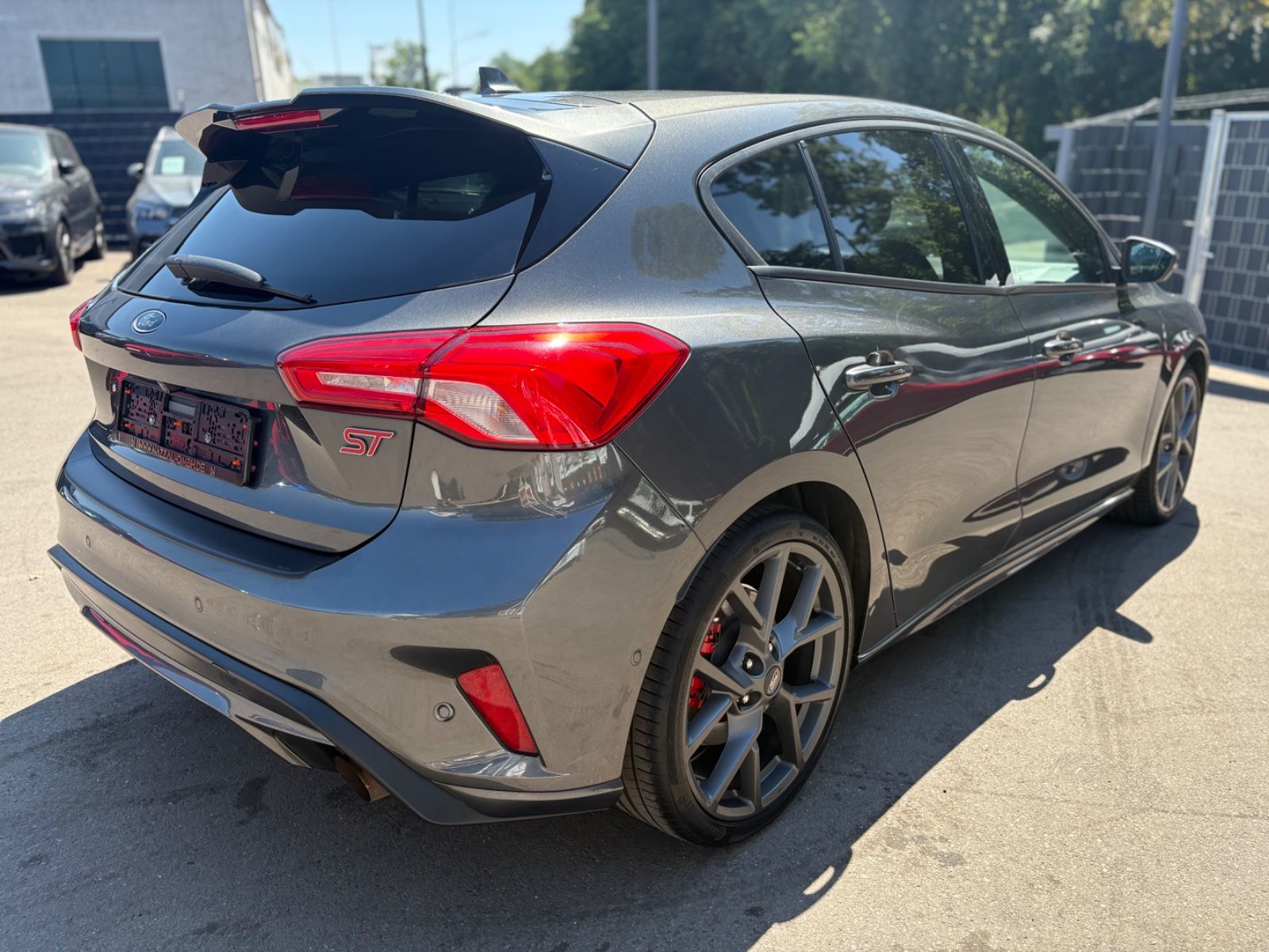 Fahrzeugabbildung Ford FOCUS ST *PERFORMANCE*KAMERA*RECARO*