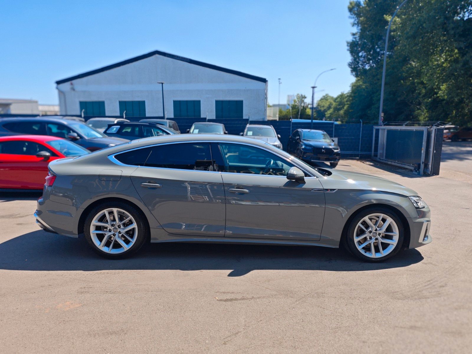 Fahrzeugabbildung Audi A5 SPORTBACK 35 TDI S-LINE SPORT+*LED*KAMERA*