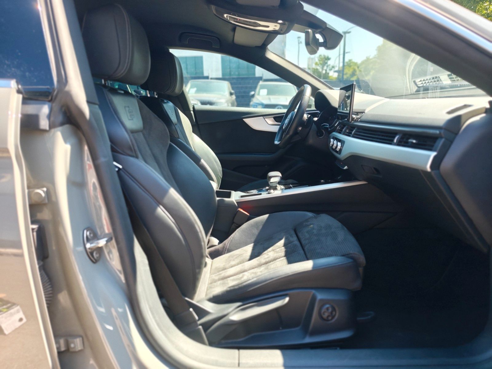Fahrzeugabbildung Audi A5 SPORTBACK 35 TDI S-LINE SPORT+*LED*KAMERA*