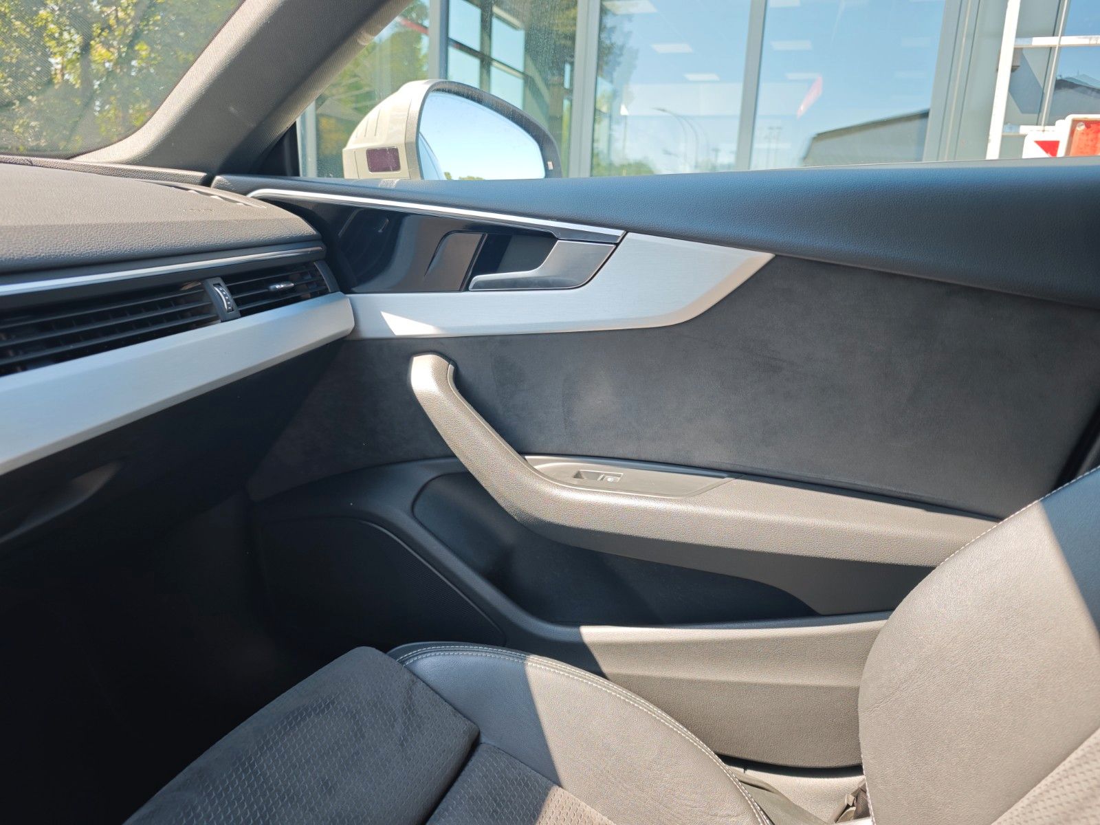 Fahrzeugabbildung Audi A5 SPORTBACK 35 TDI S-LINE SPORT+*LED*KAMERA*
