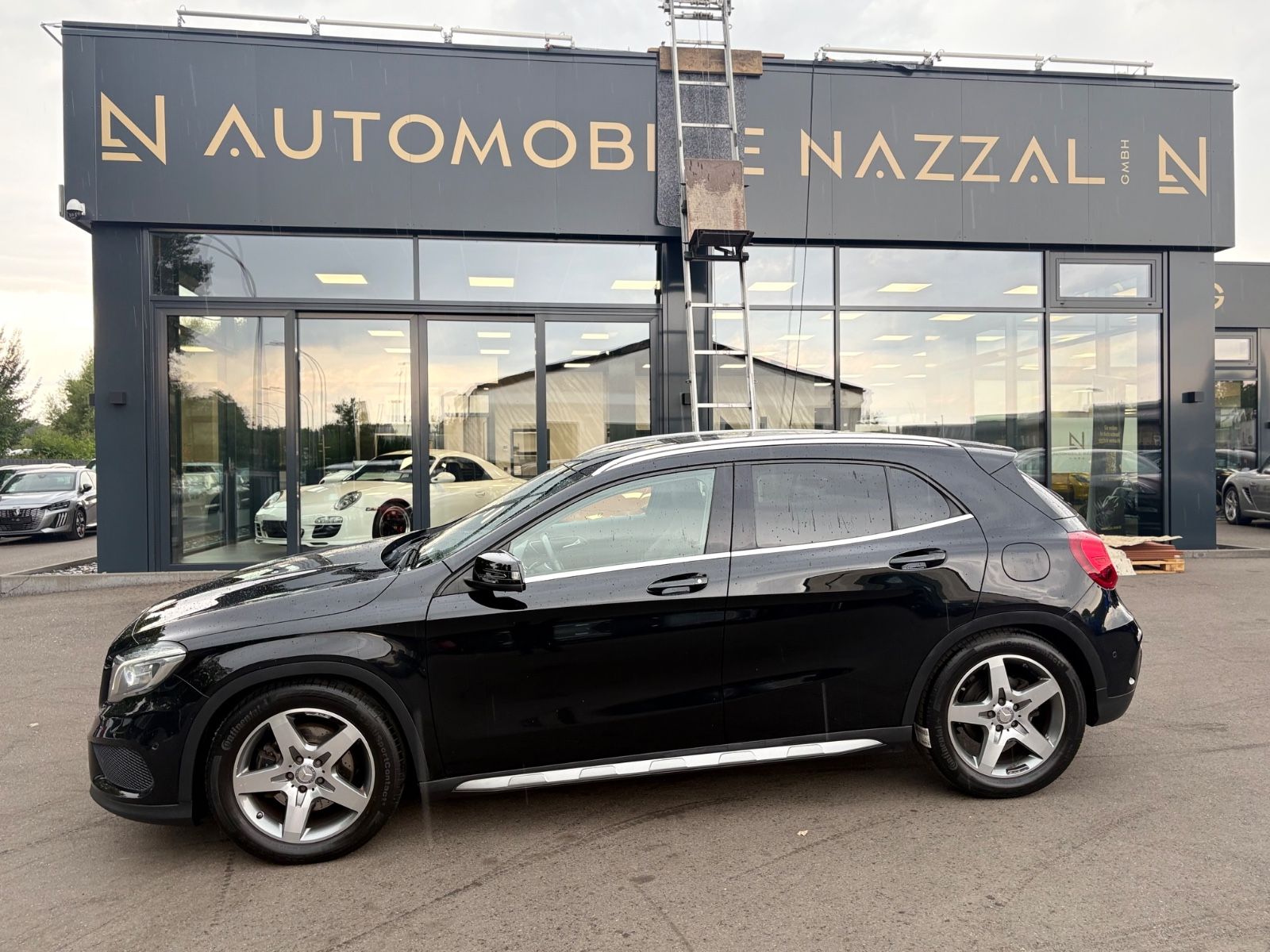 Fahrzeugabbildung Mercedes-Benz GLA 220D 4MATIC *AMG-LINE*FACELIFT*LED*AUT*KAM*
