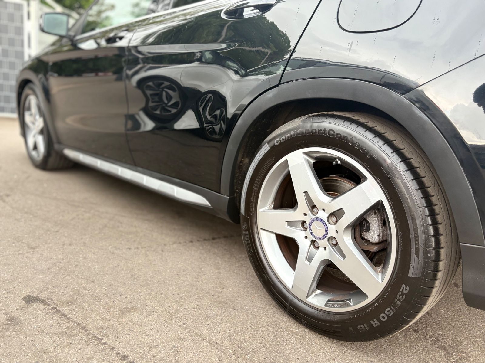 Fahrzeugabbildung Mercedes-Benz GLA 220D 4MATIC *AMG-LINE*FACELIFT*LED*AUT*KAM*
