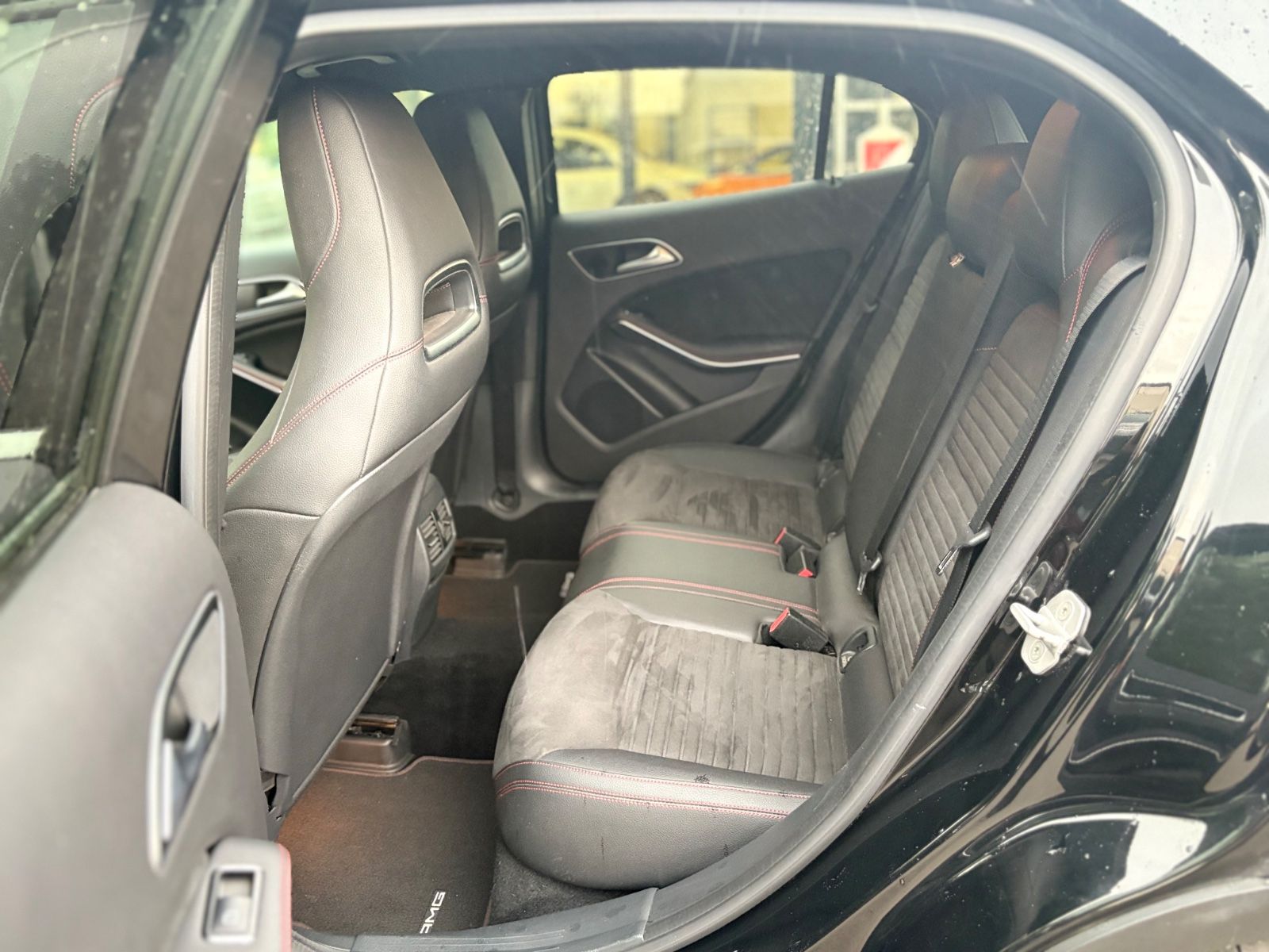 Fahrzeugabbildung Mercedes-Benz GLA 220D 4MATIC *AMG-LINE*FACELIFT*LED*AUT*KAM*