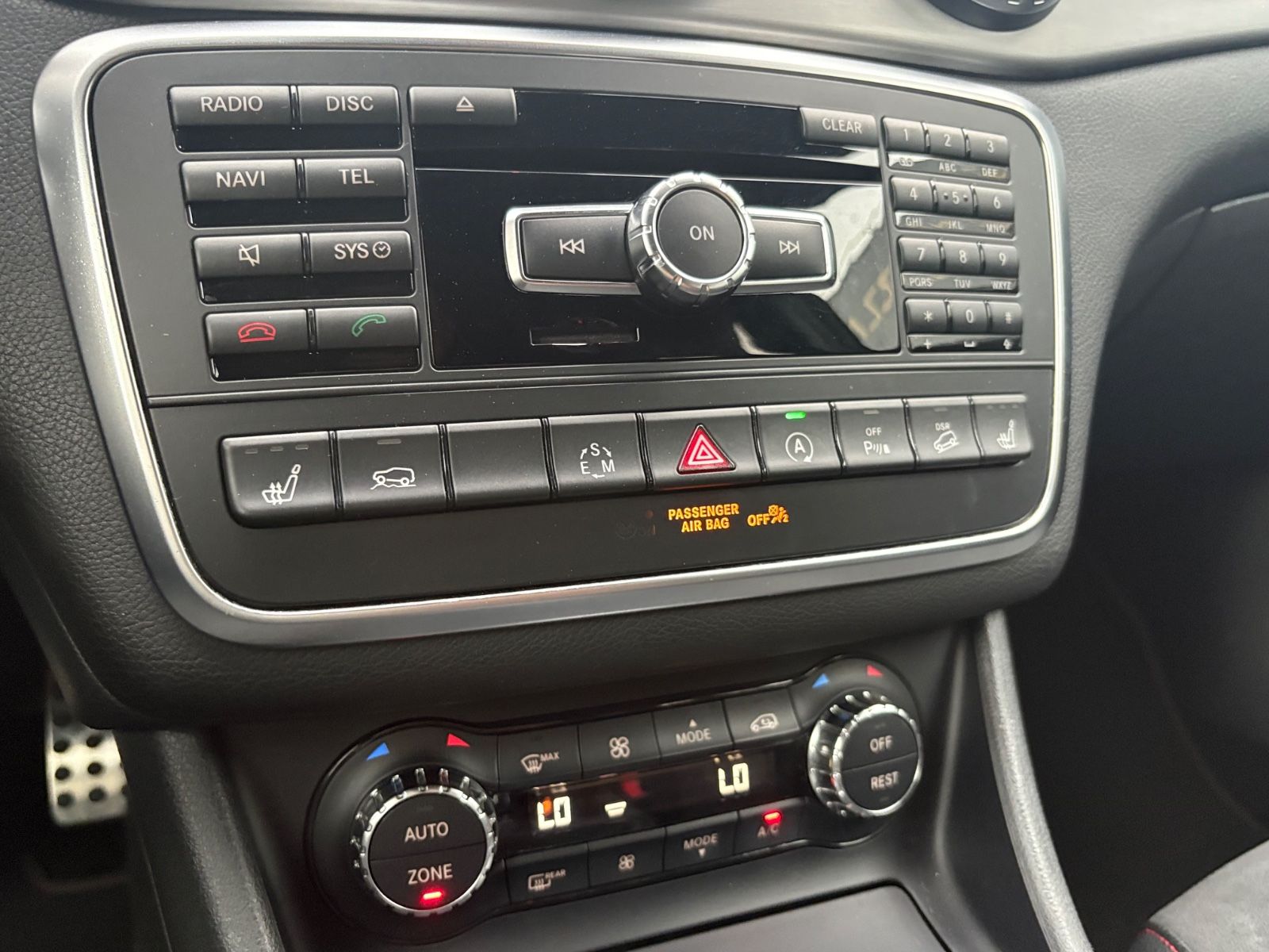 Fahrzeugabbildung Mercedes-Benz GLA 220D 4MATIC *AMG-LINE*FACELIFT*LED*AUT*KAM*
