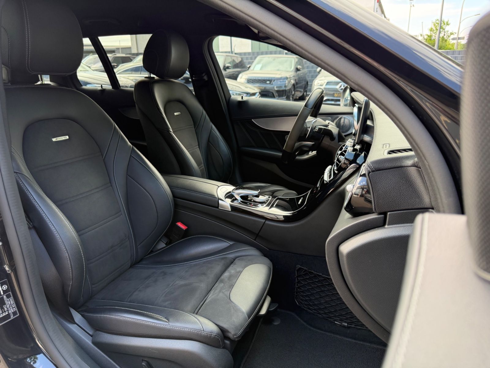 Fahrzeugabbildung Mercedes-Benz C 63 AMG T *NIGHT*COMAND*KAMERA*BURMESTER*LED*