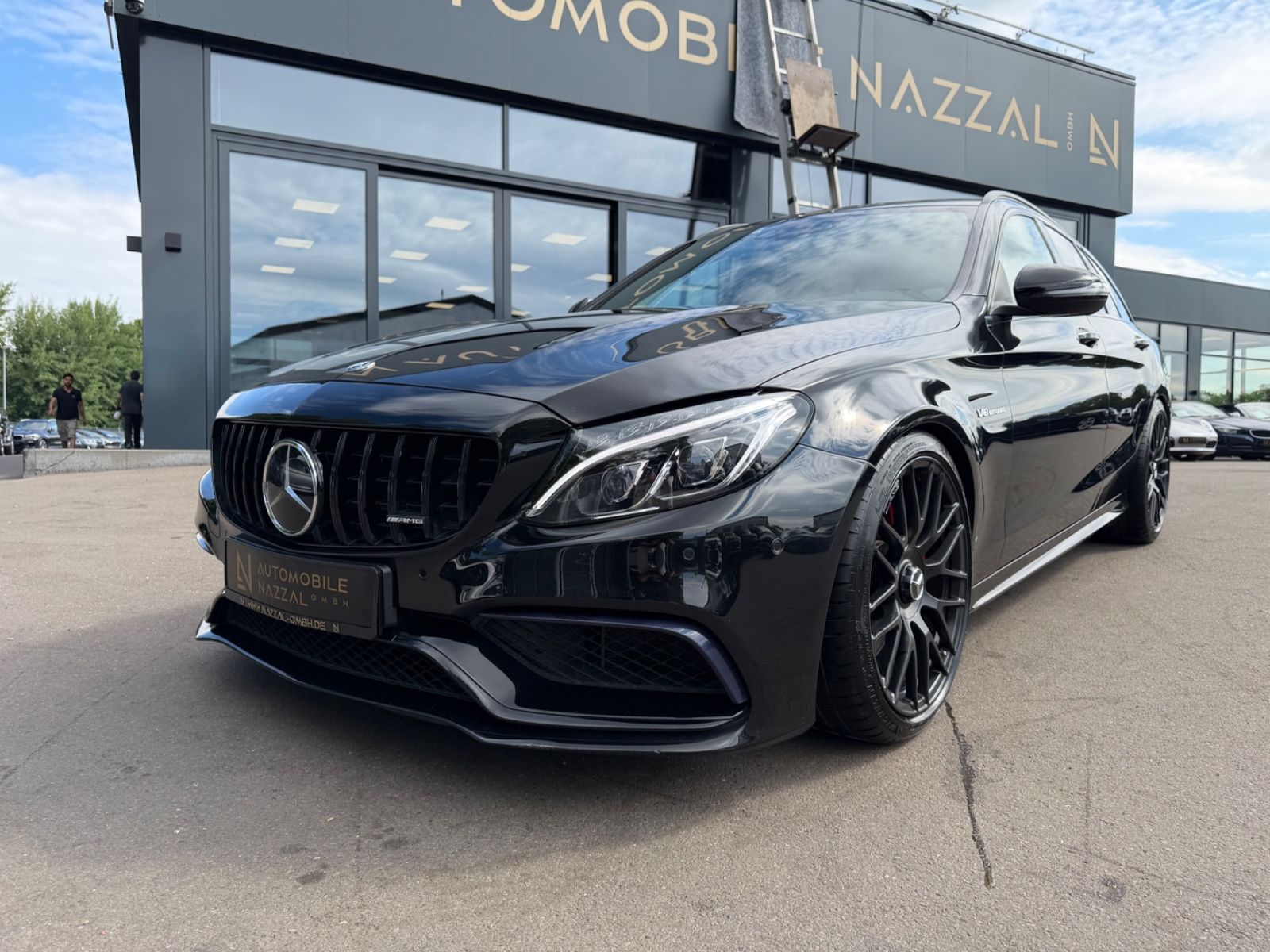 Fahrzeugabbildung Mercedes-Benz C 63 AMG T *NIGHT*COMAND*KAMERA*BURMESTER*LED*