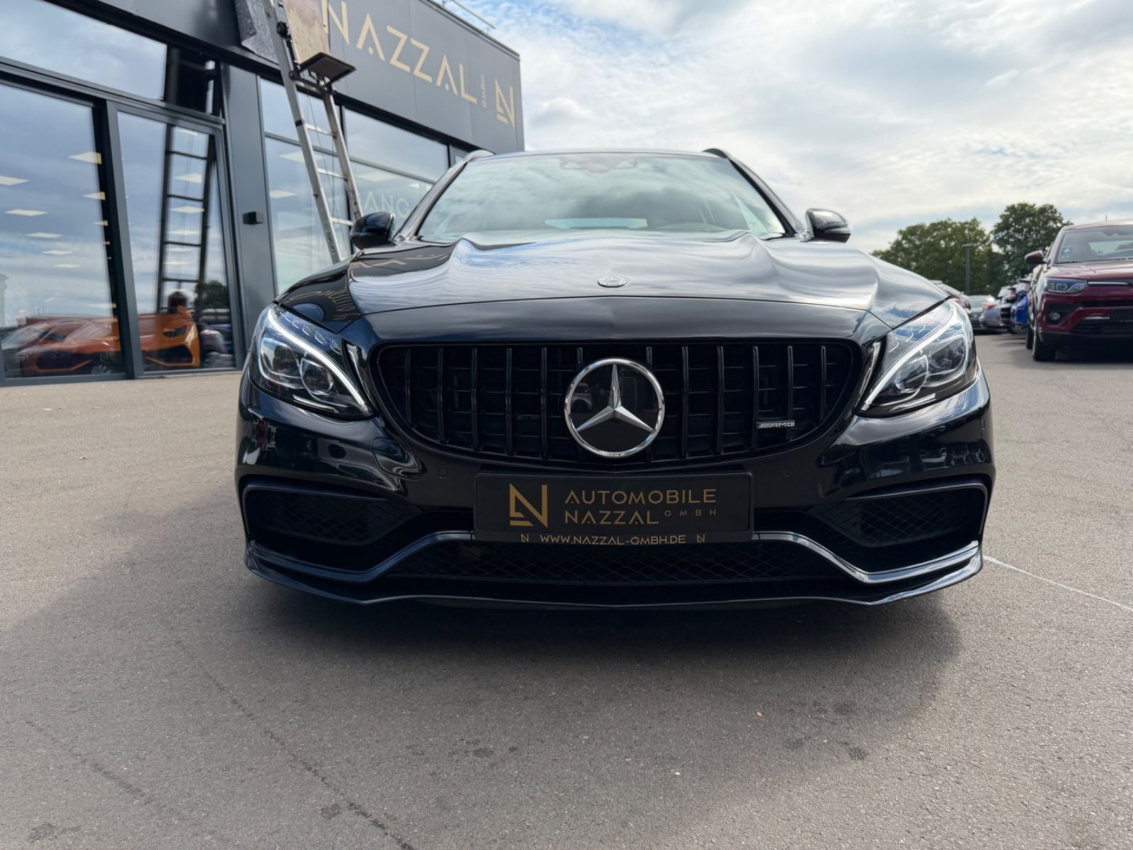 Fahrzeugabbildung Mercedes-Benz C 63 AMG T *NIGHT*COMAND*KAMERA*BURMESTER*LED*