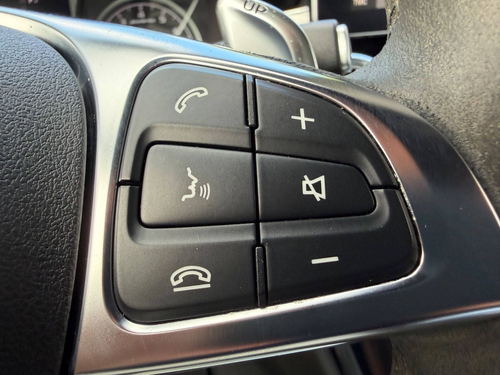 Fahrzeugabbildung Mercedes-Benz C 63 AMG T *NIGHT*COMAND*KAMERA*BURMESTER*LED*