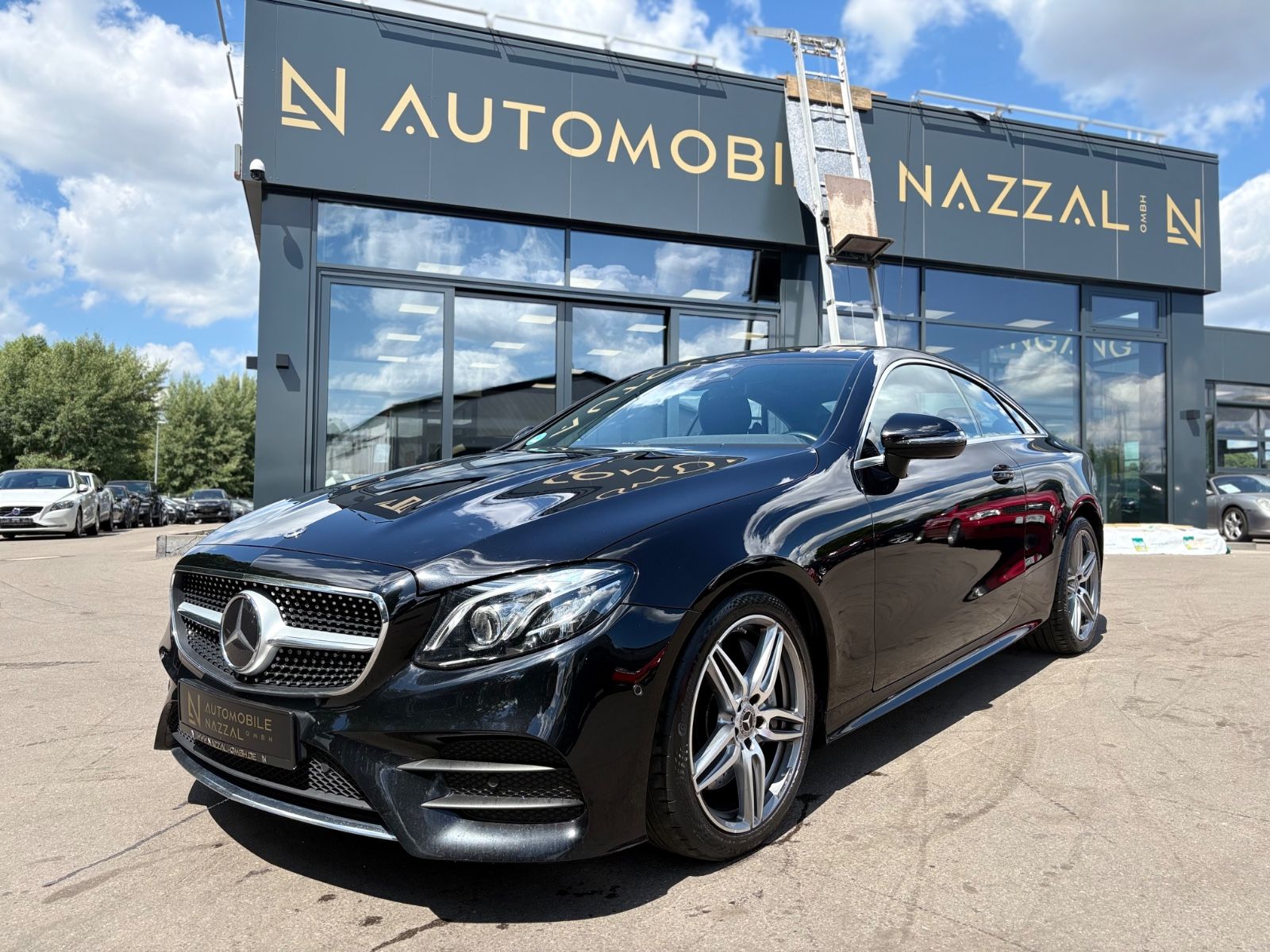 Mercedes-Benz E 300 COUPE *AMG-LINE*PANO*LED*BURMESTER*