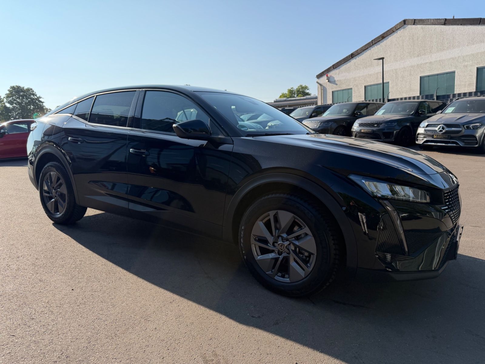 Fahrzeugabbildung Peugeot 408 PURETECH 130 ALLURE *1.HAND*AUT*LED*KAM*NAVI